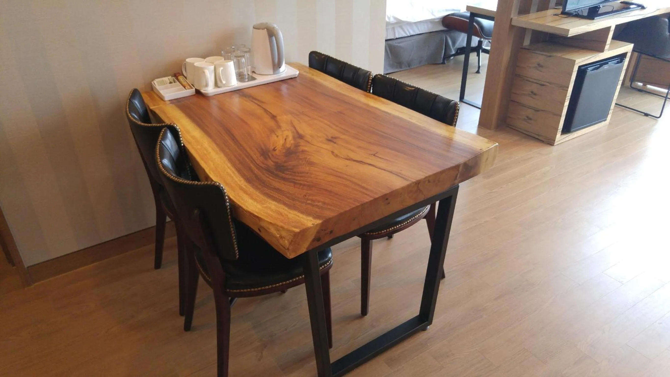 Dining area in J Square Hotel and Wedding
