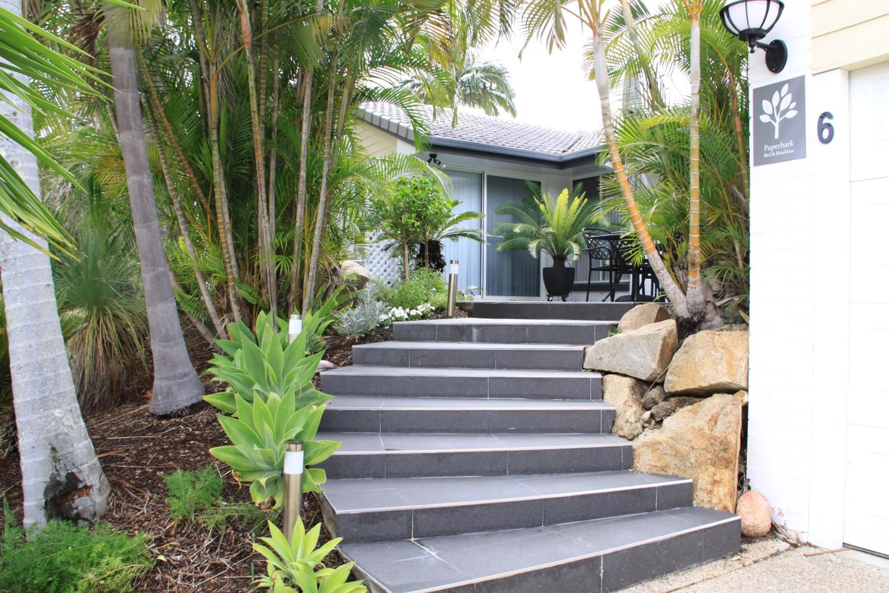Facade/entrance in Paperbark Bed & Breakfast