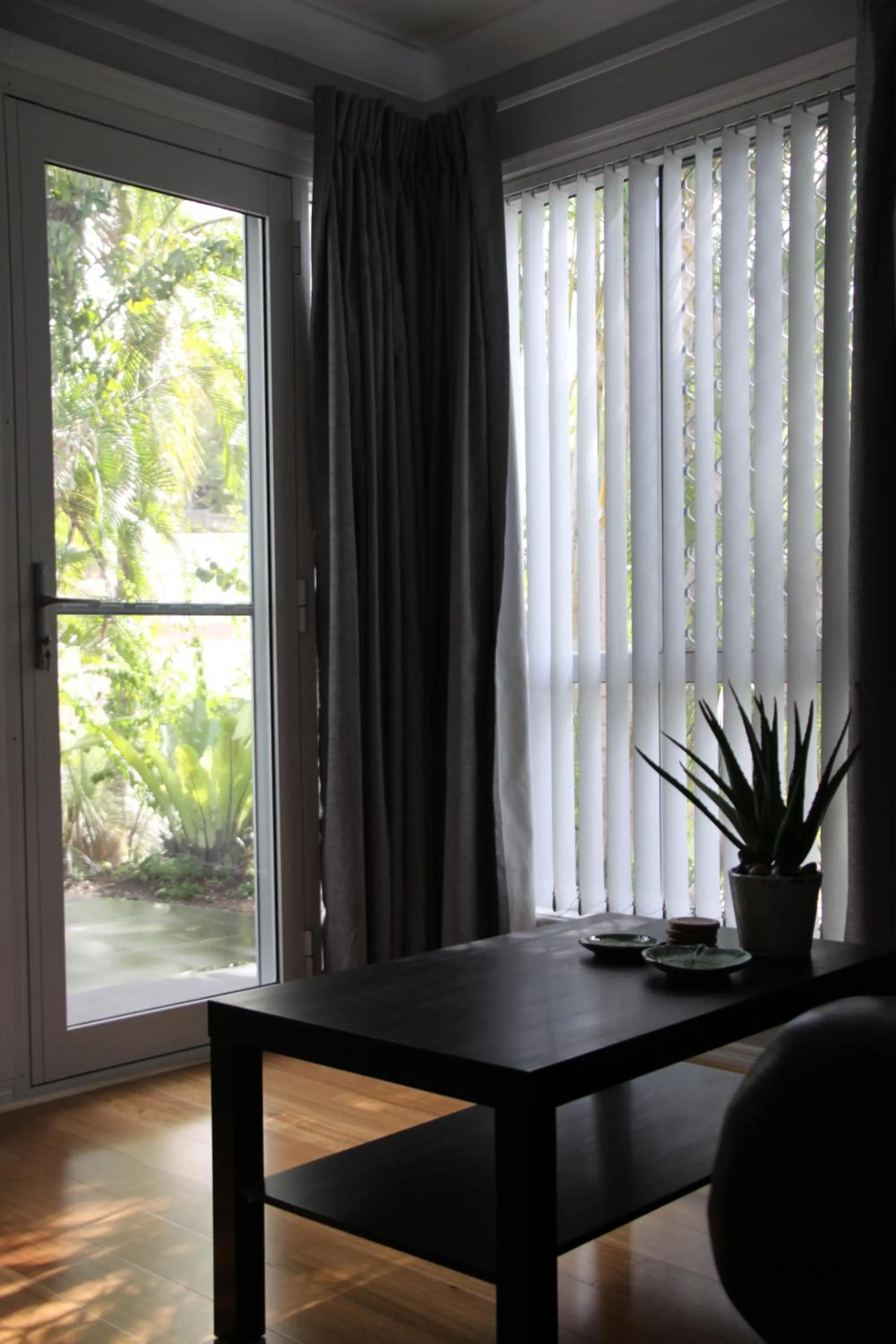 Living room in Paperbark Bed & Breakfast