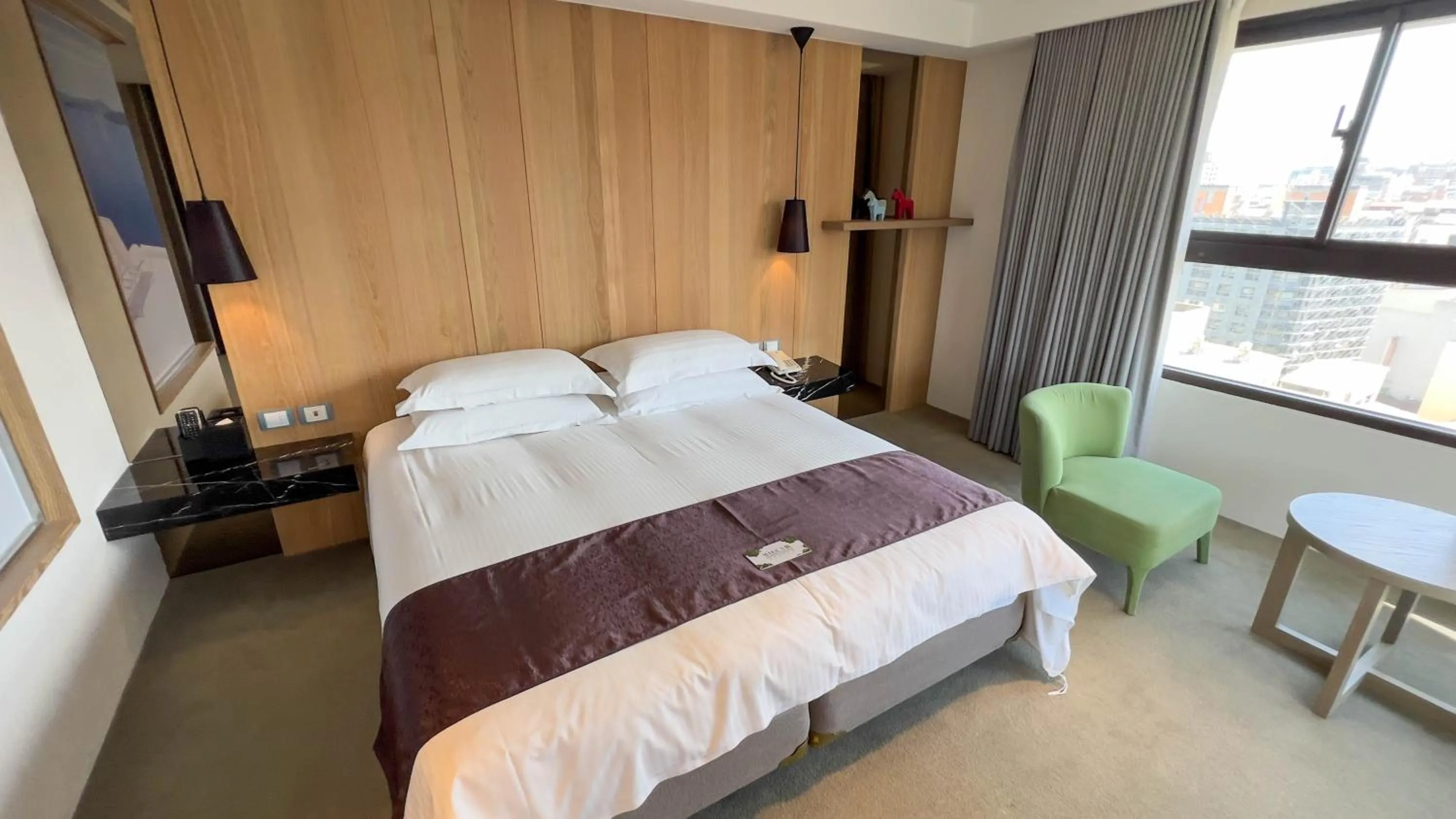 Bed in GOGO Hotel 市政館