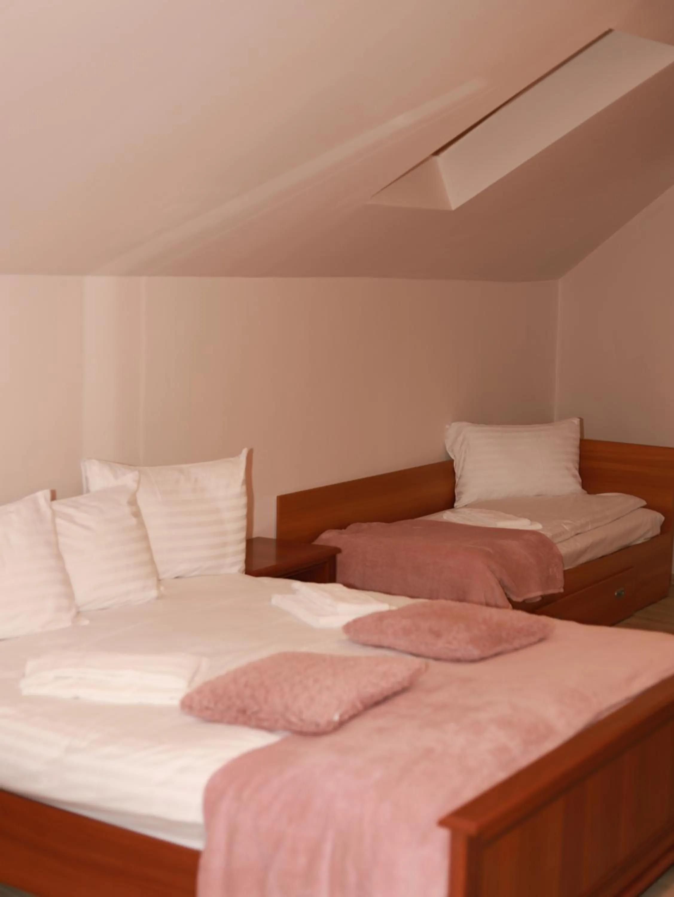 Bed in Pietrele lui Solomon