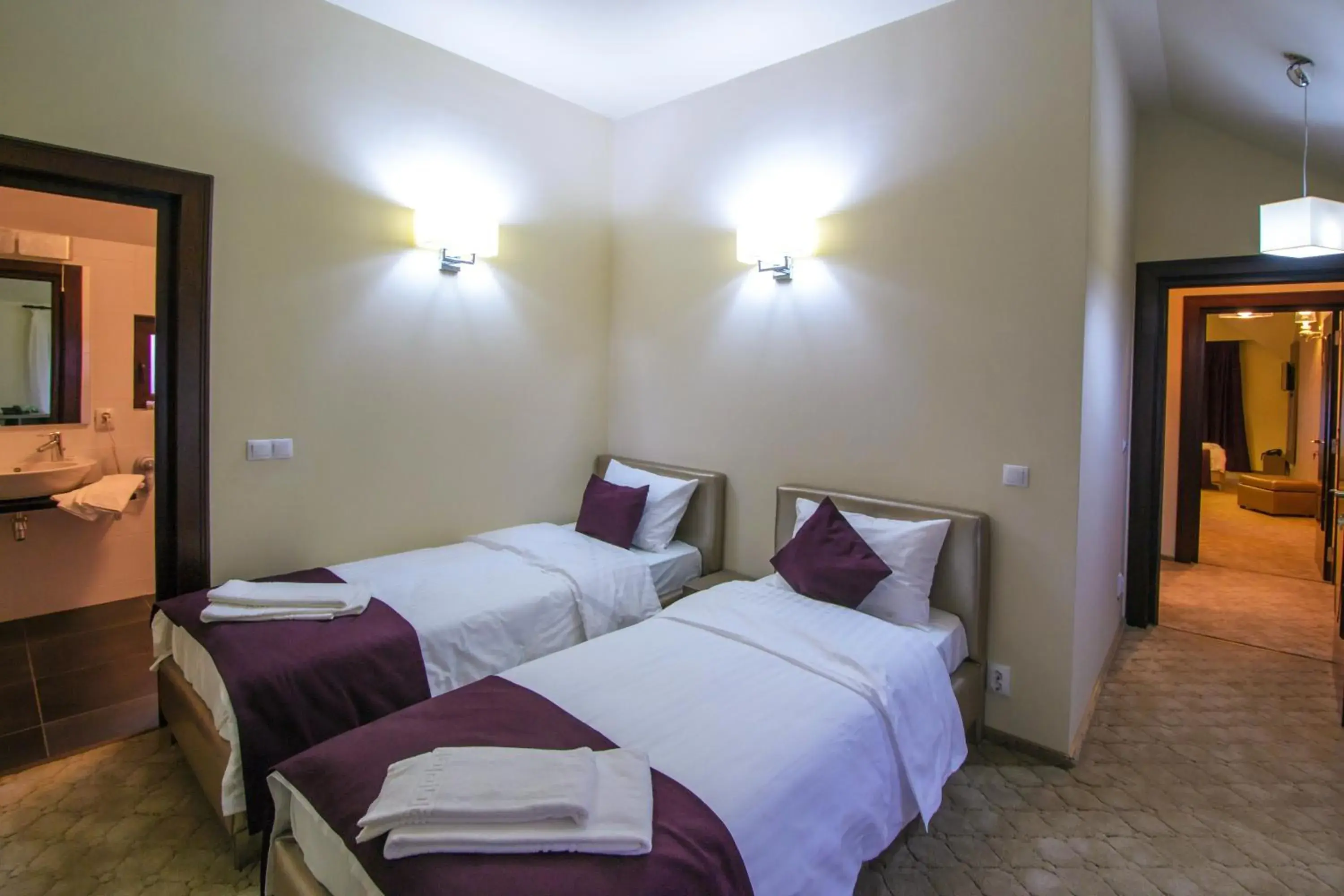 Twin Room - single occupancy in Pietrele lui Solomon Twin Room - single occupancy in Pietrele lui Solomon