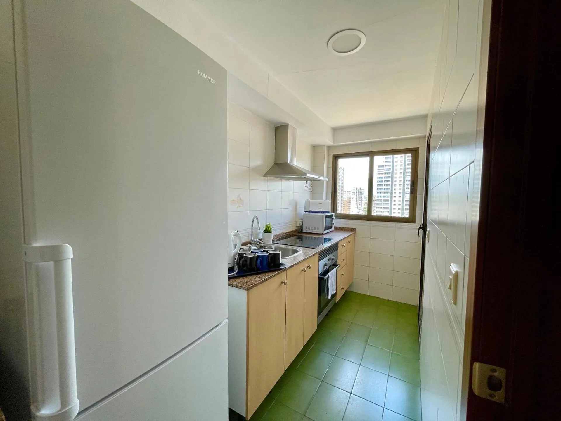 Kitchen or kitchenette in Apartamentos Gemelos 2 y 4 by Gestaltur