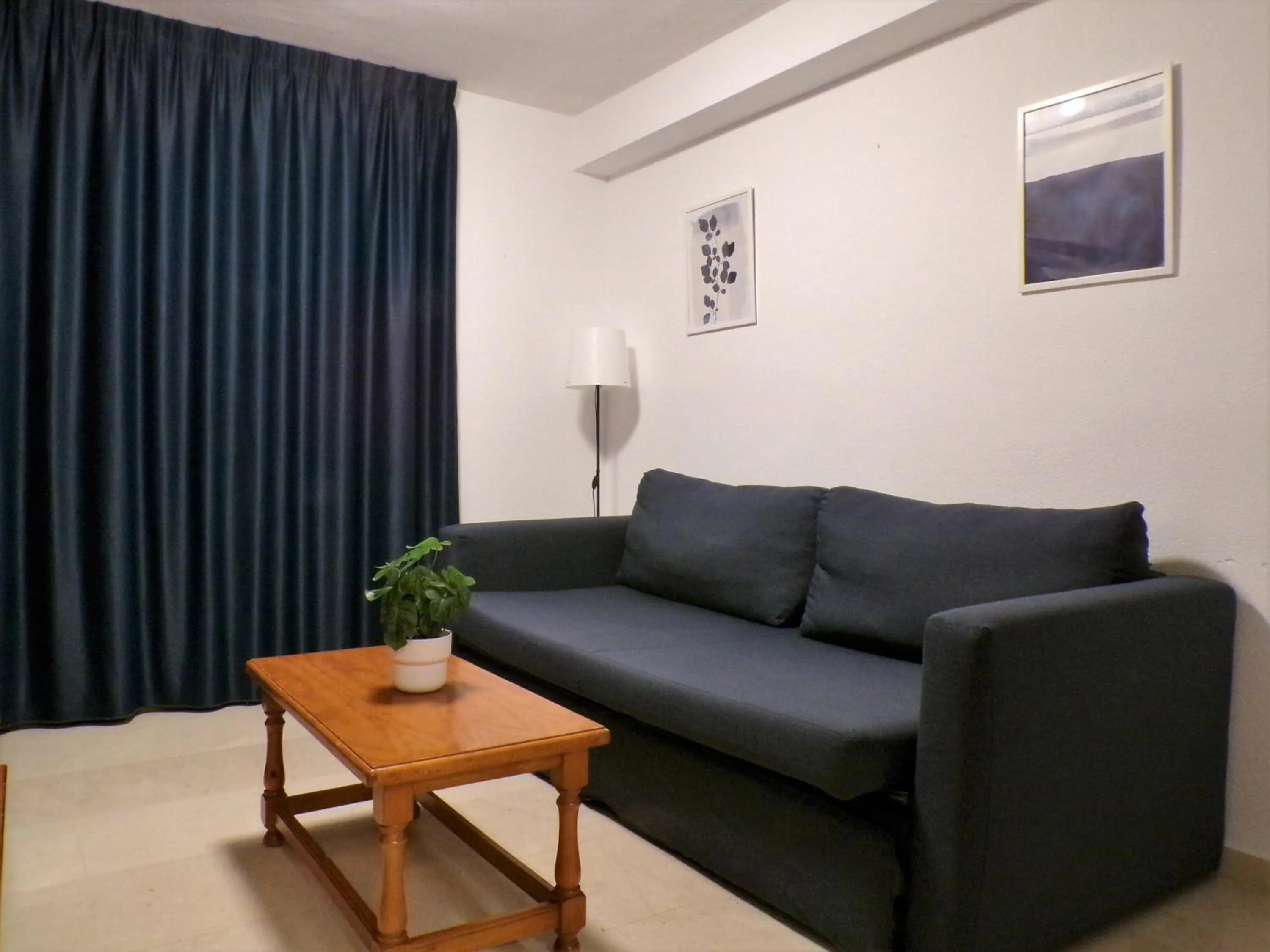 Living room in Apartamentos Gemelos 2 y 4 by Gestaltur