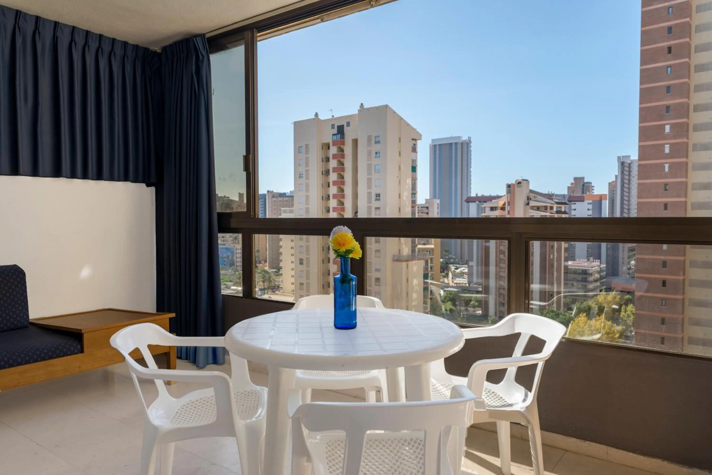 Property building in Apartamentos Gemelos 2 y 4 by Gestaltur