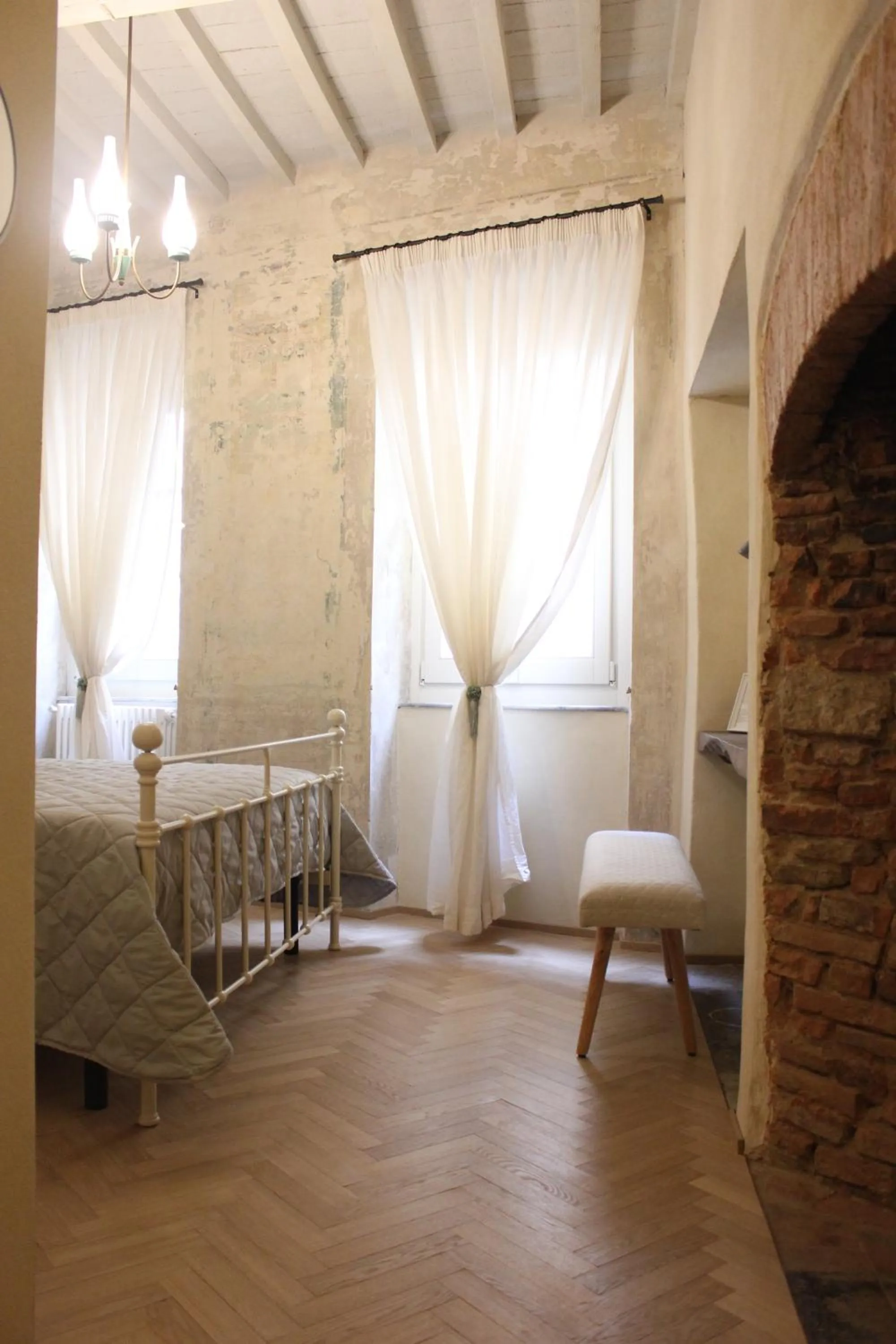 Photo of the whole room, Bed in Il Piccolo Cavour Charming House B&B