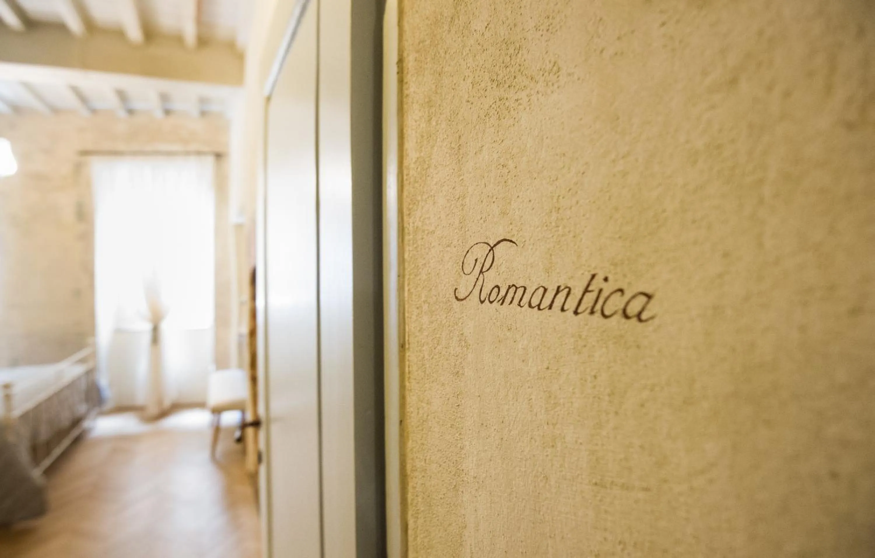 Decorative detail in Il Piccolo Cavour Charming House B&B