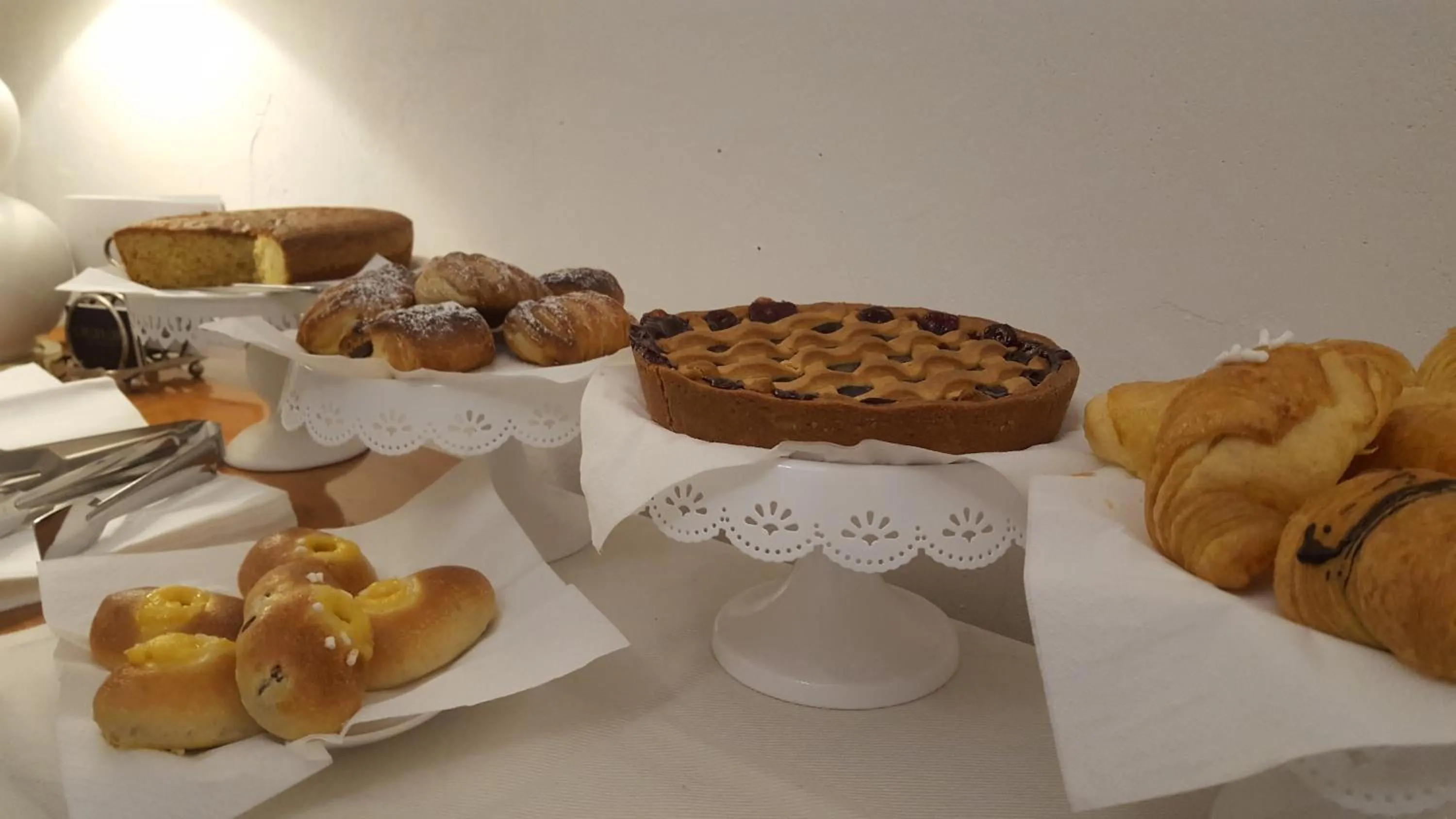 Breakfast in Il Piccolo Cavour Charming House B&B