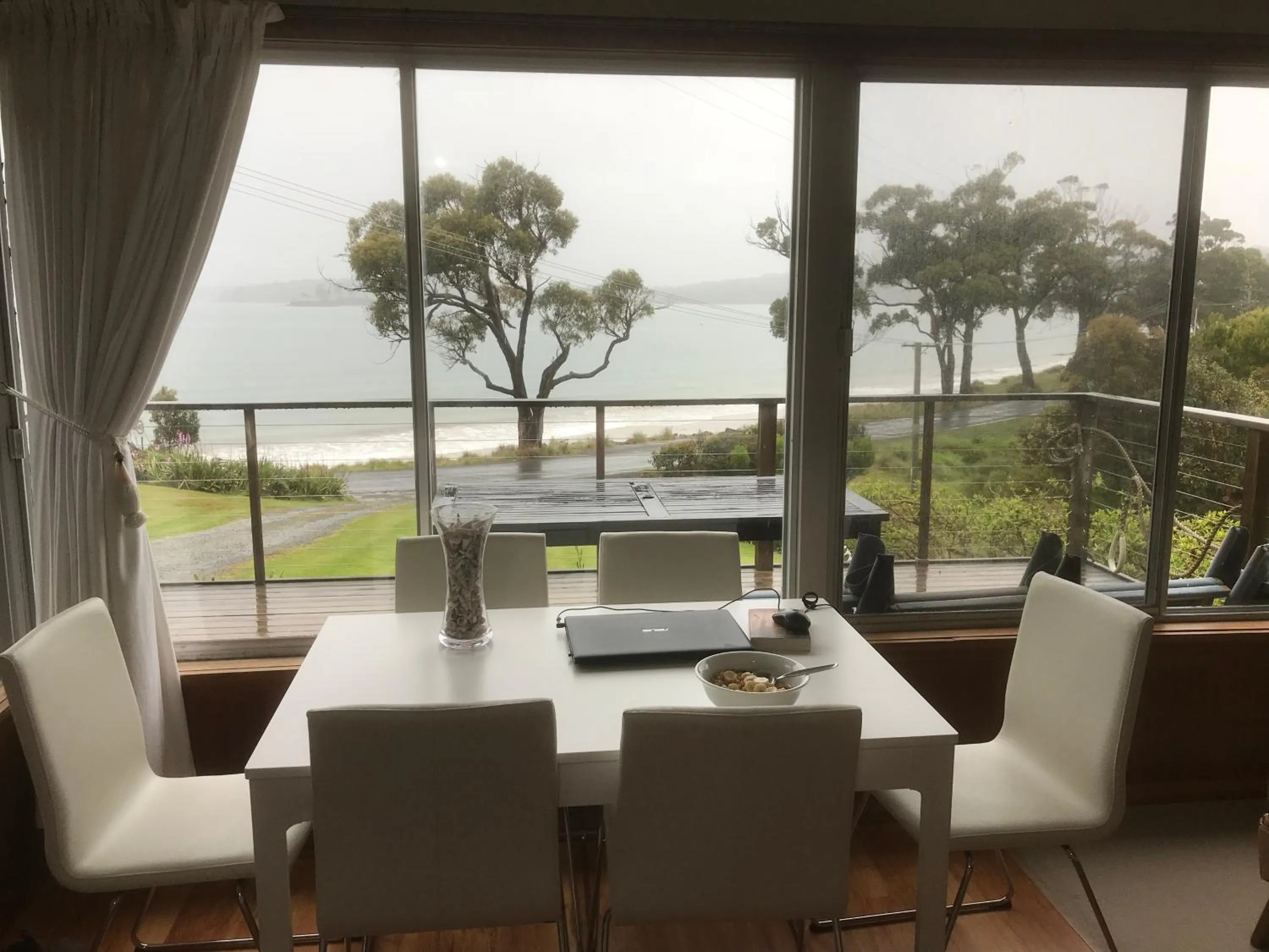 Sea view in Summertime Cottage