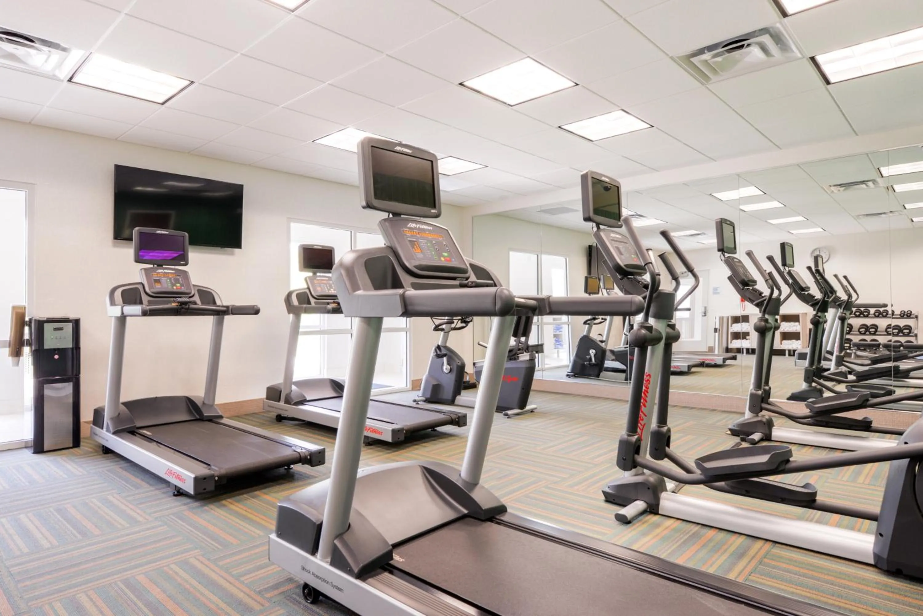 Fitness centre/facilities in Holiday Inn Express & Suites Salem by IHG