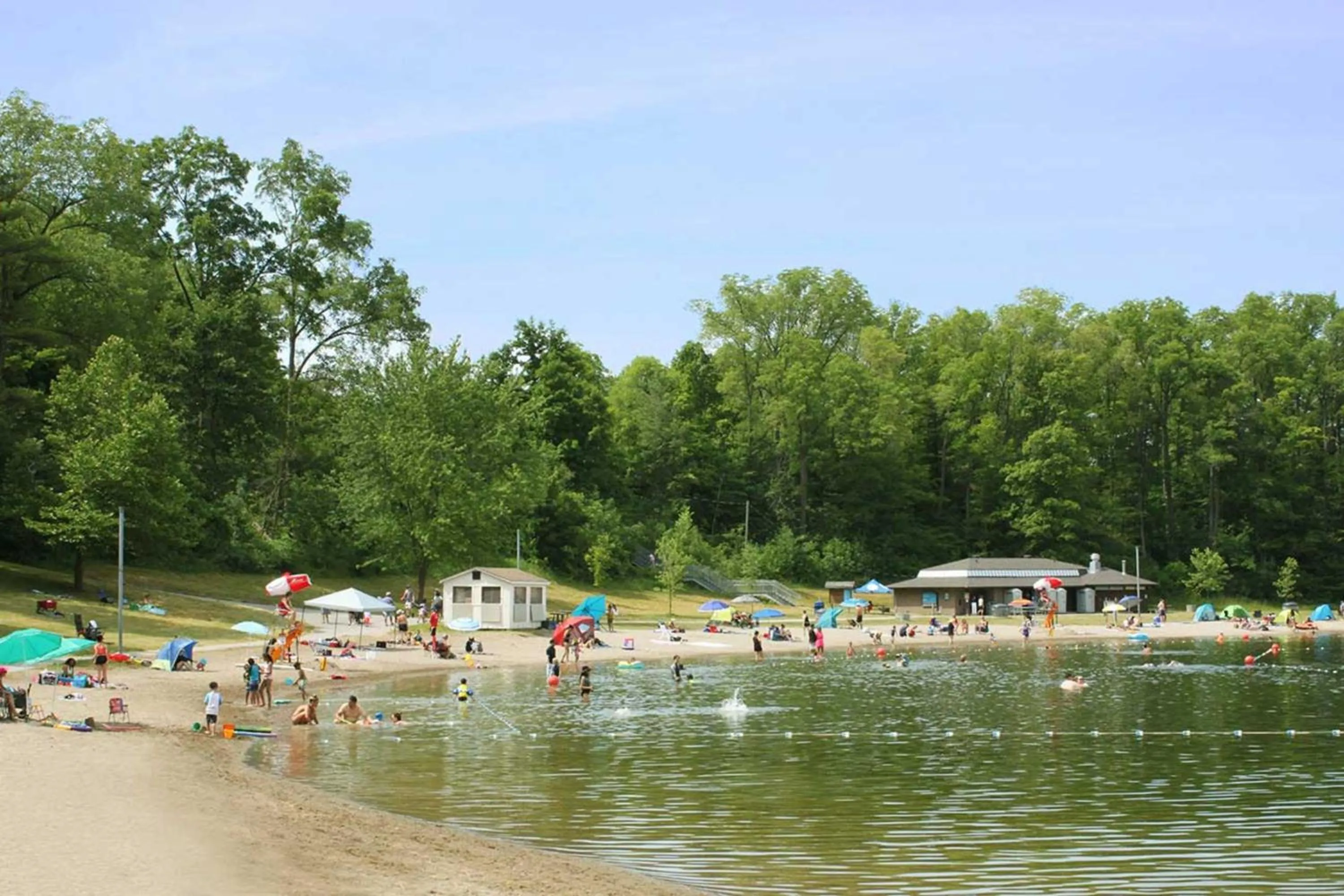 Area and facilities in Holiday Inn Express Hotel & Suites Milton by IHG