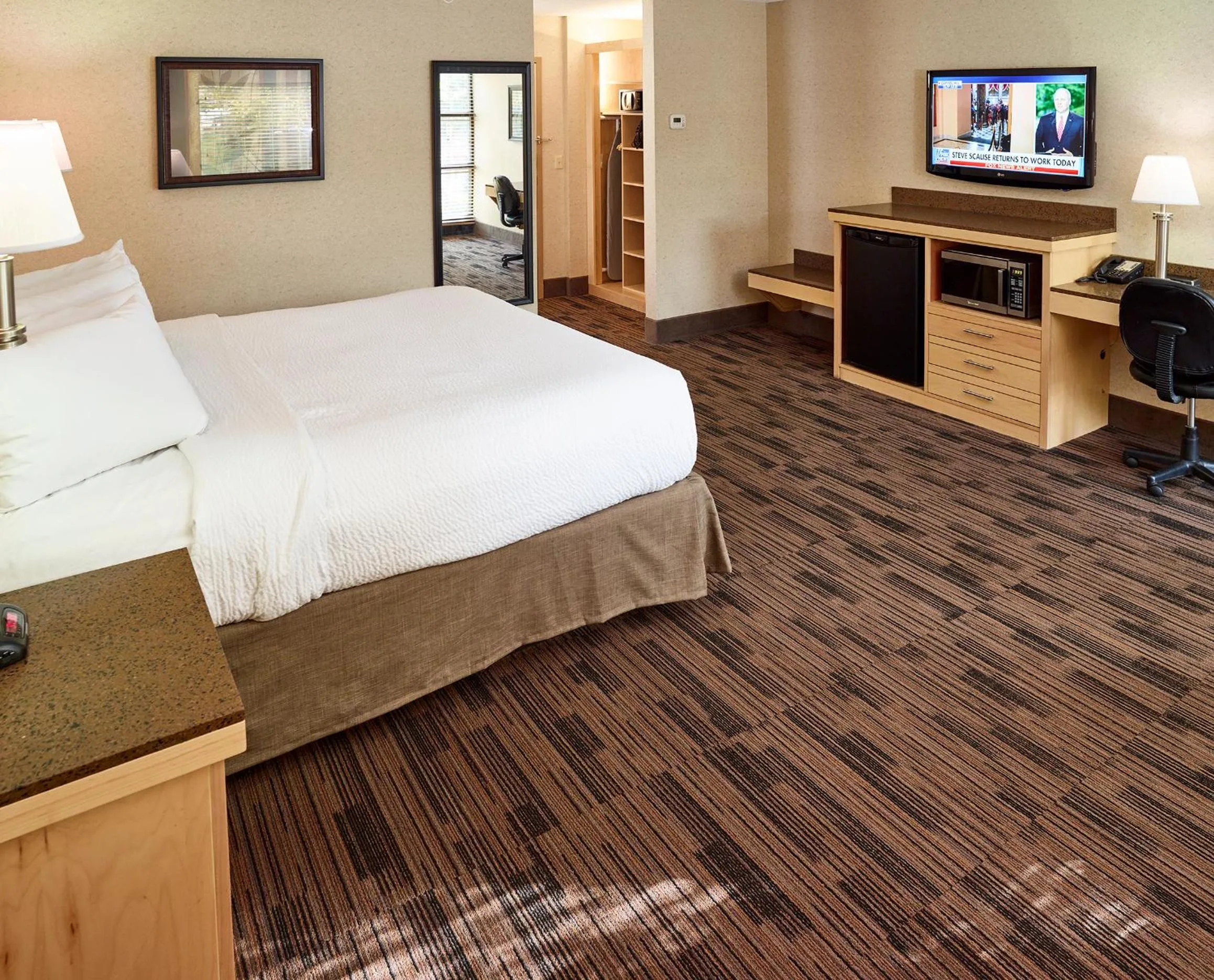 Photo of the whole room in LivINN Hotel Minneapolis North / Fridley