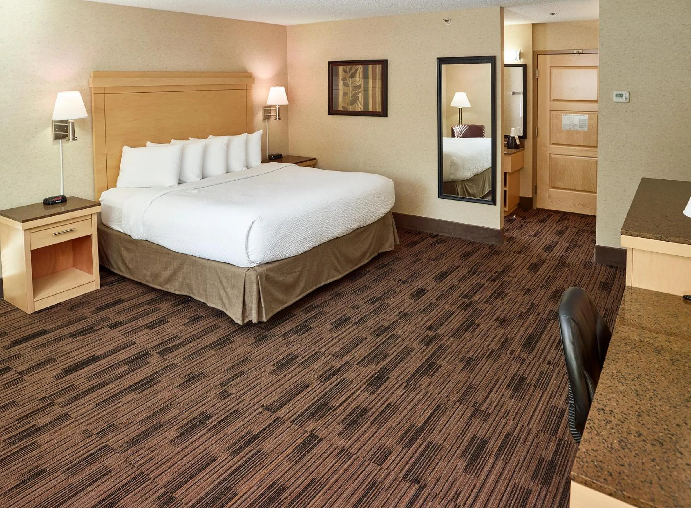 Photo of the whole room in LivINN Hotel Minneapolis North / Fridley