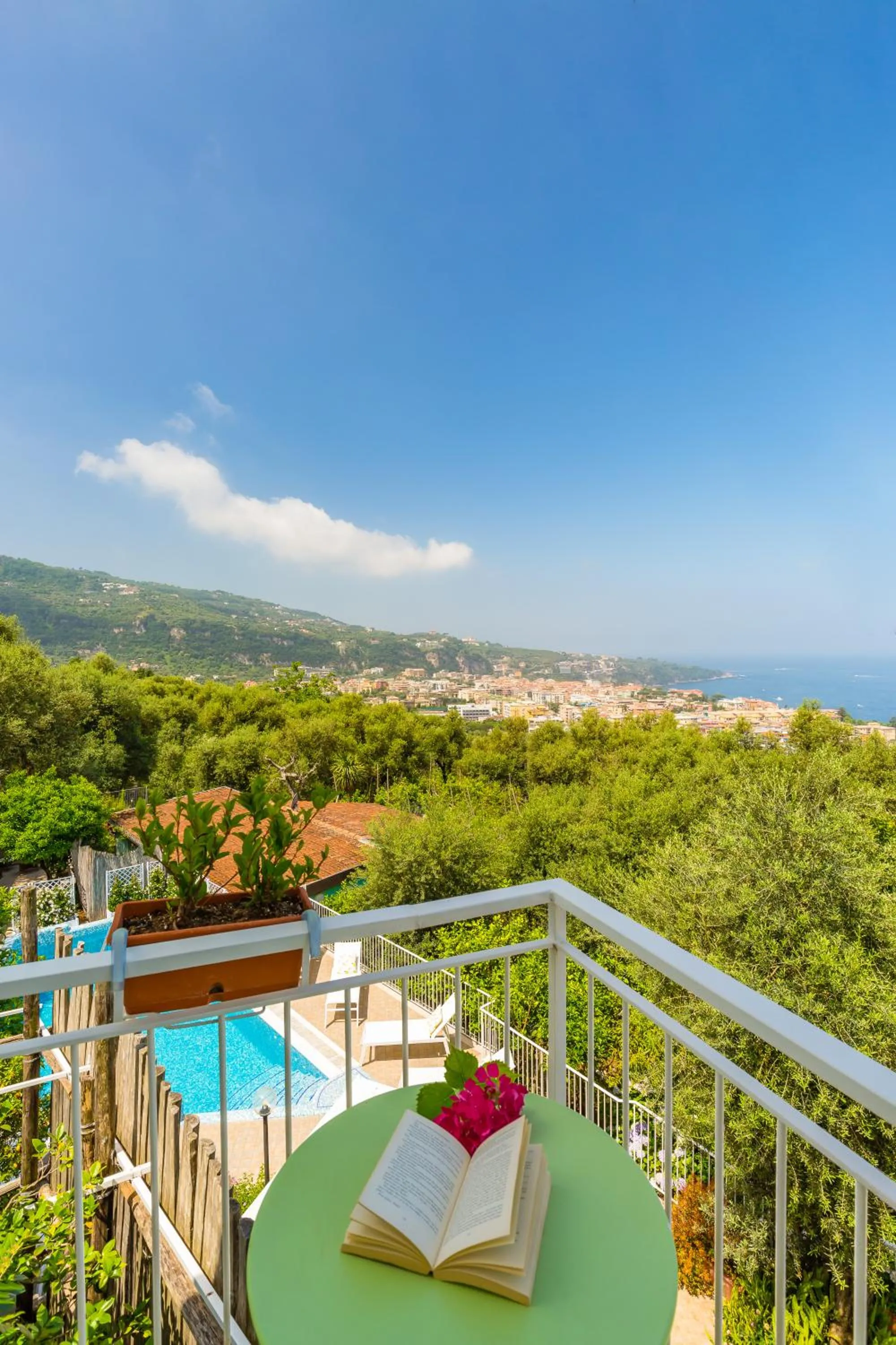Balcony/Terrace in Villa Sorrento Flats