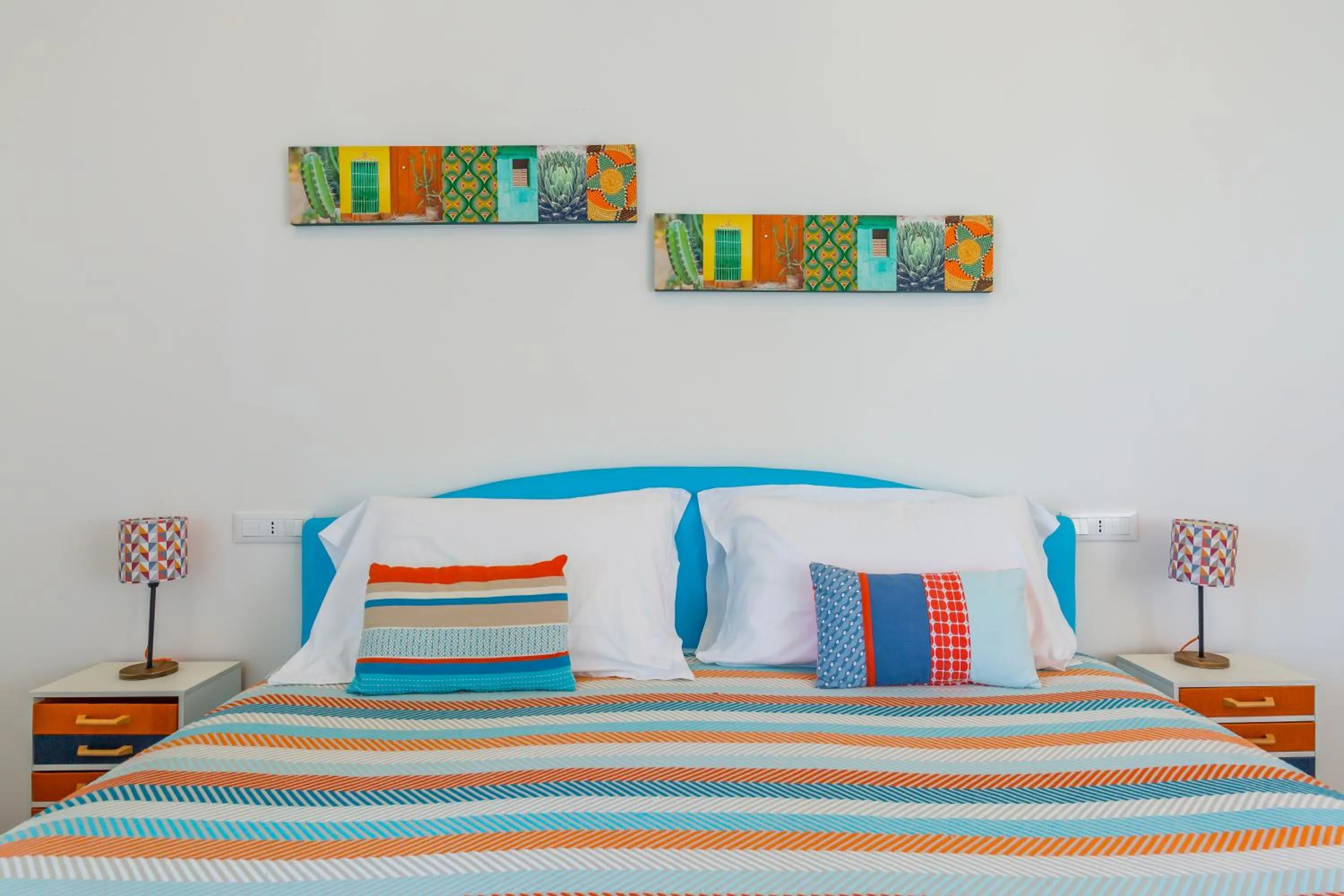 Bed in Villa Sorrento Flats