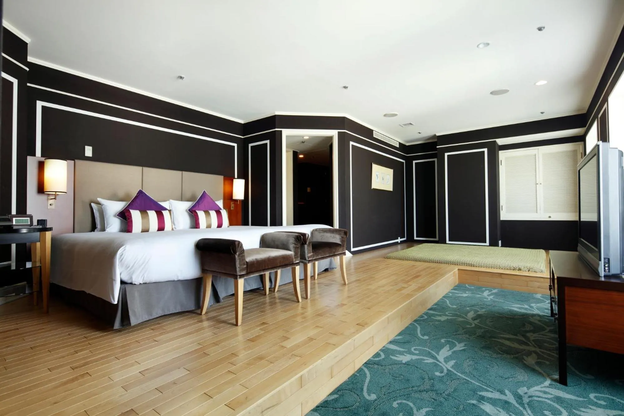 Photo of the whole room, Bed in Hotel Allamanda Aoyama Tokyo