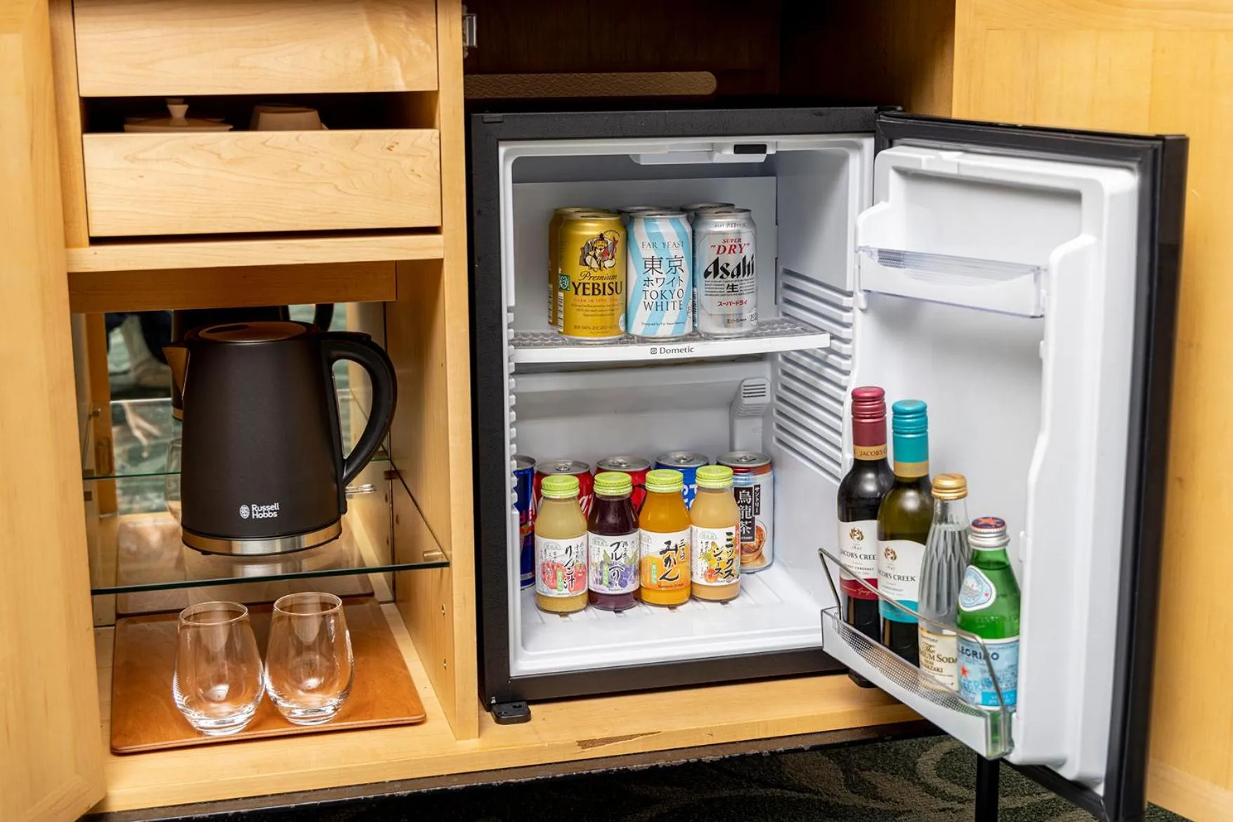 minibar in Hotel Allamanda Aoyama Tokyo