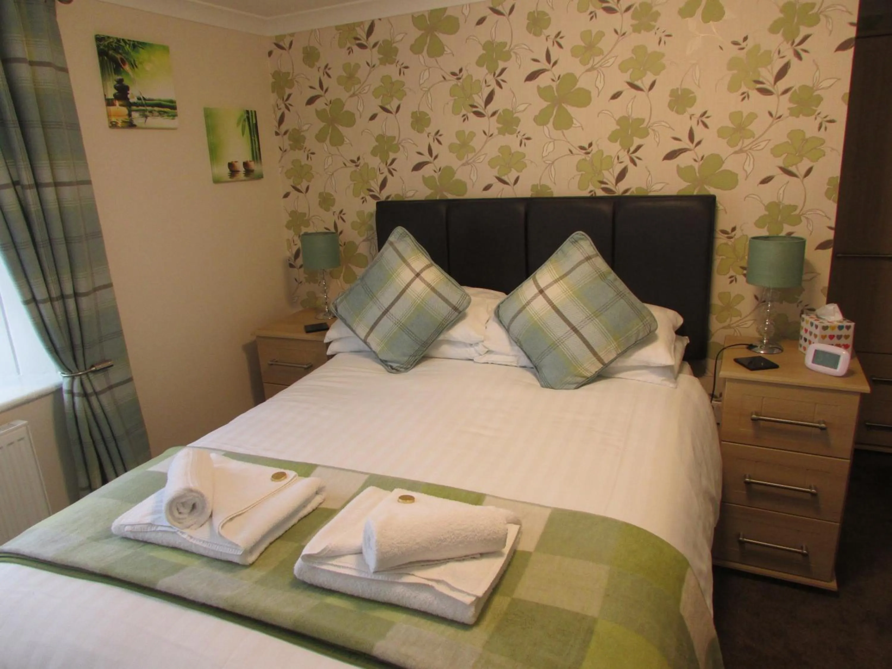 Bed in The Southgate B&B