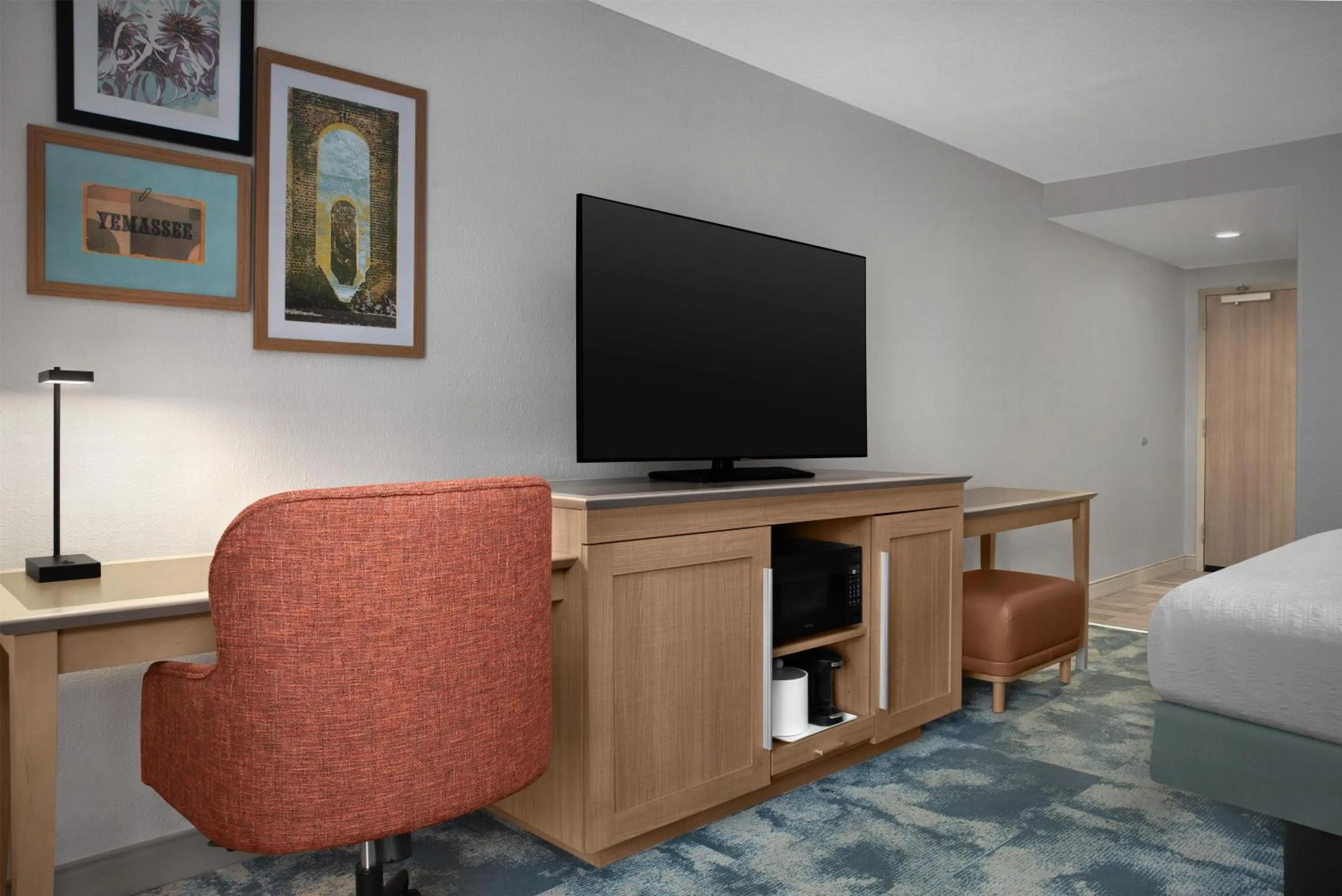 Bedroom in Hampton Inn Yemassee/Point South, Sc