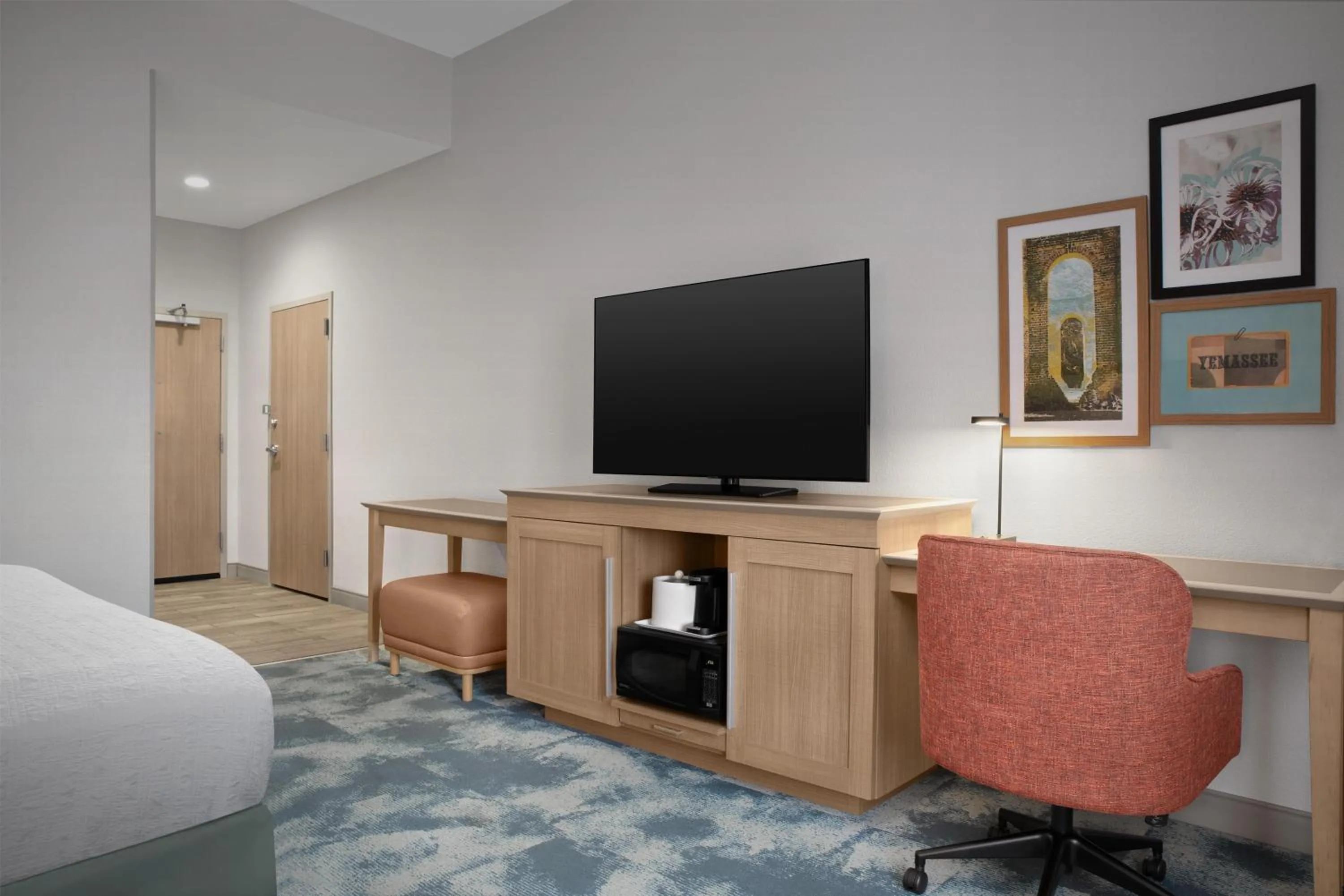 Bedroom, Bed in Hampton Inn Yemassee/Point South, Sc