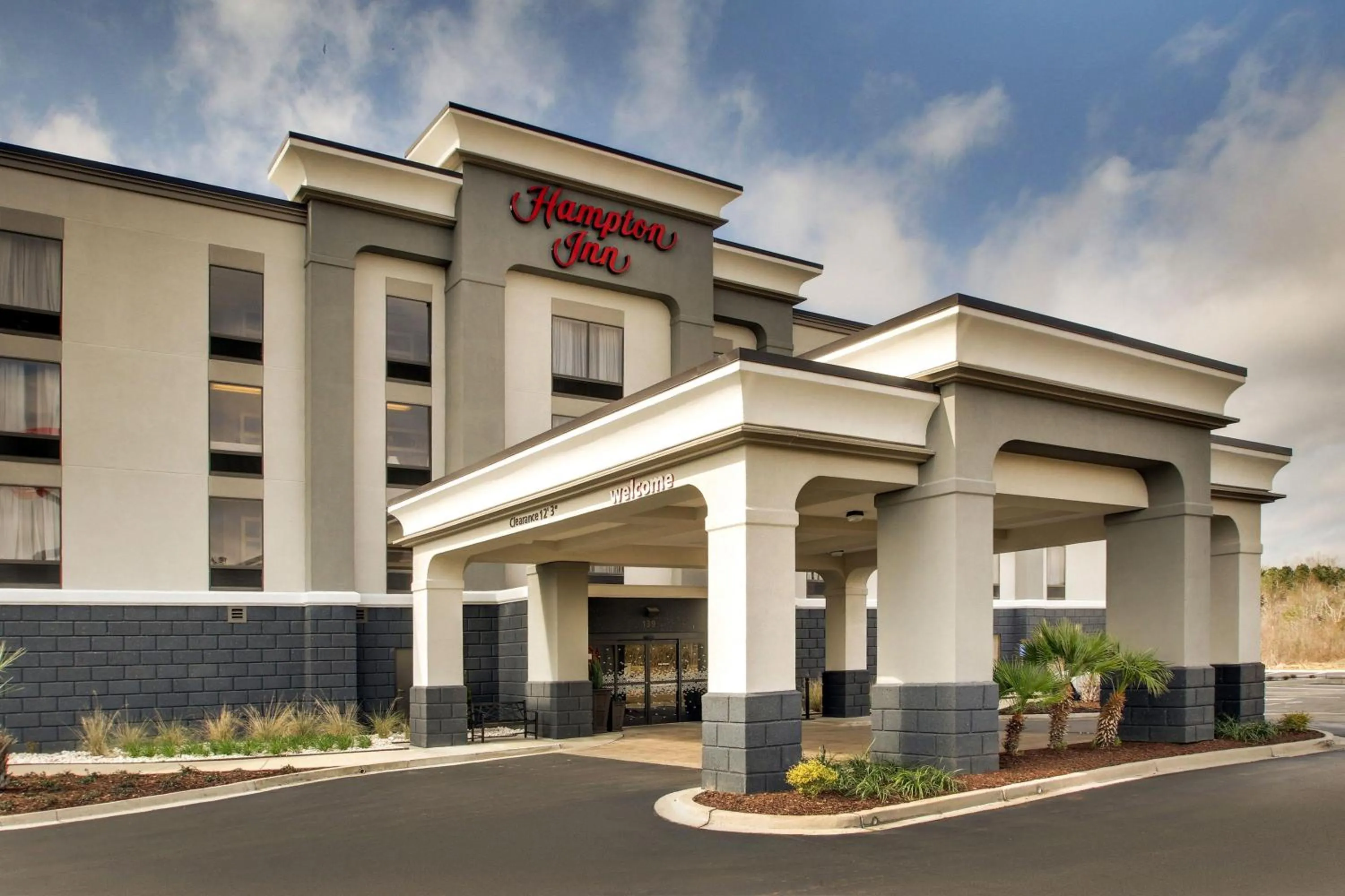 Property building in Hampton Inn Yemassee/Point South, Sc