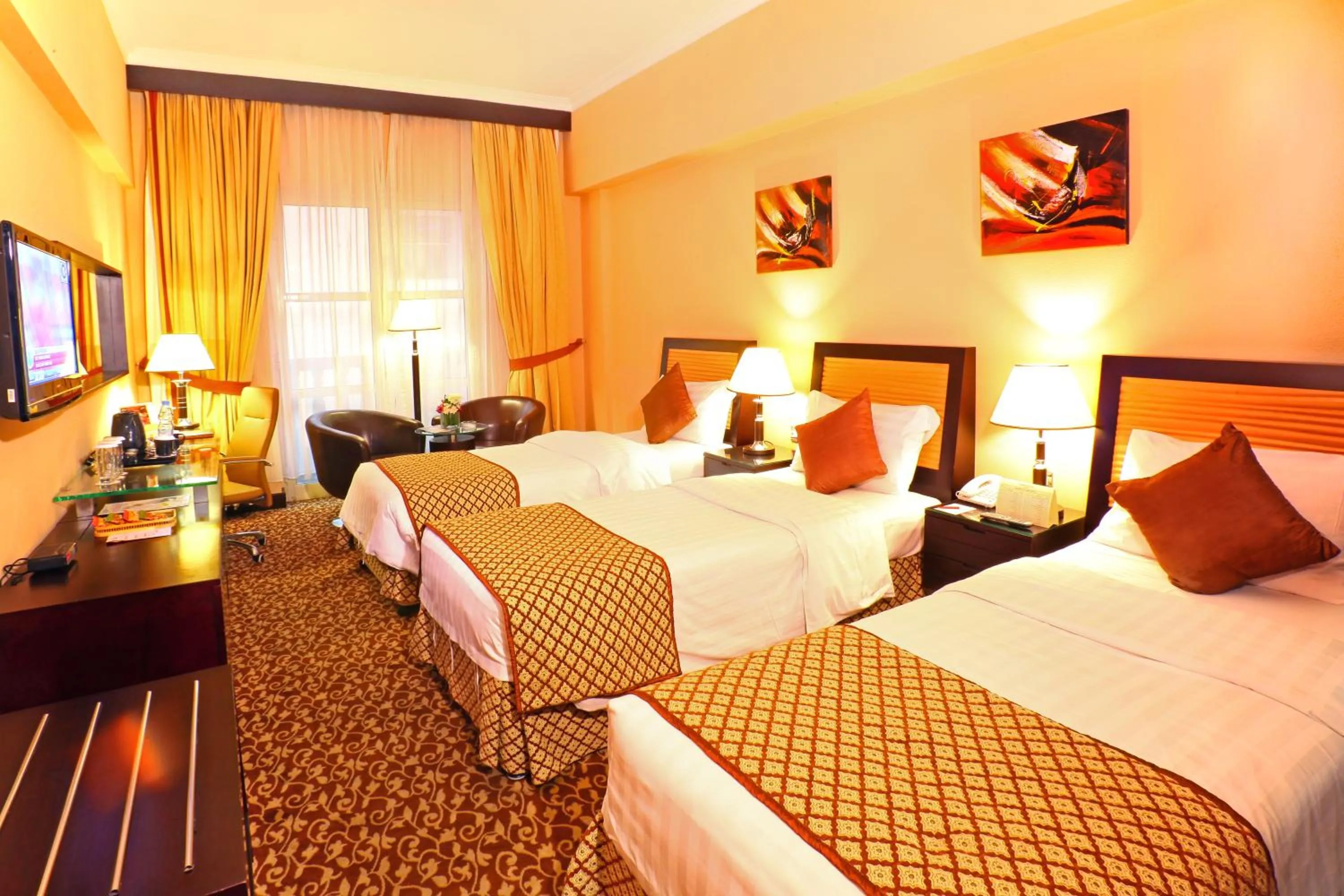 Bedroom, Bed in Dorus Hotel