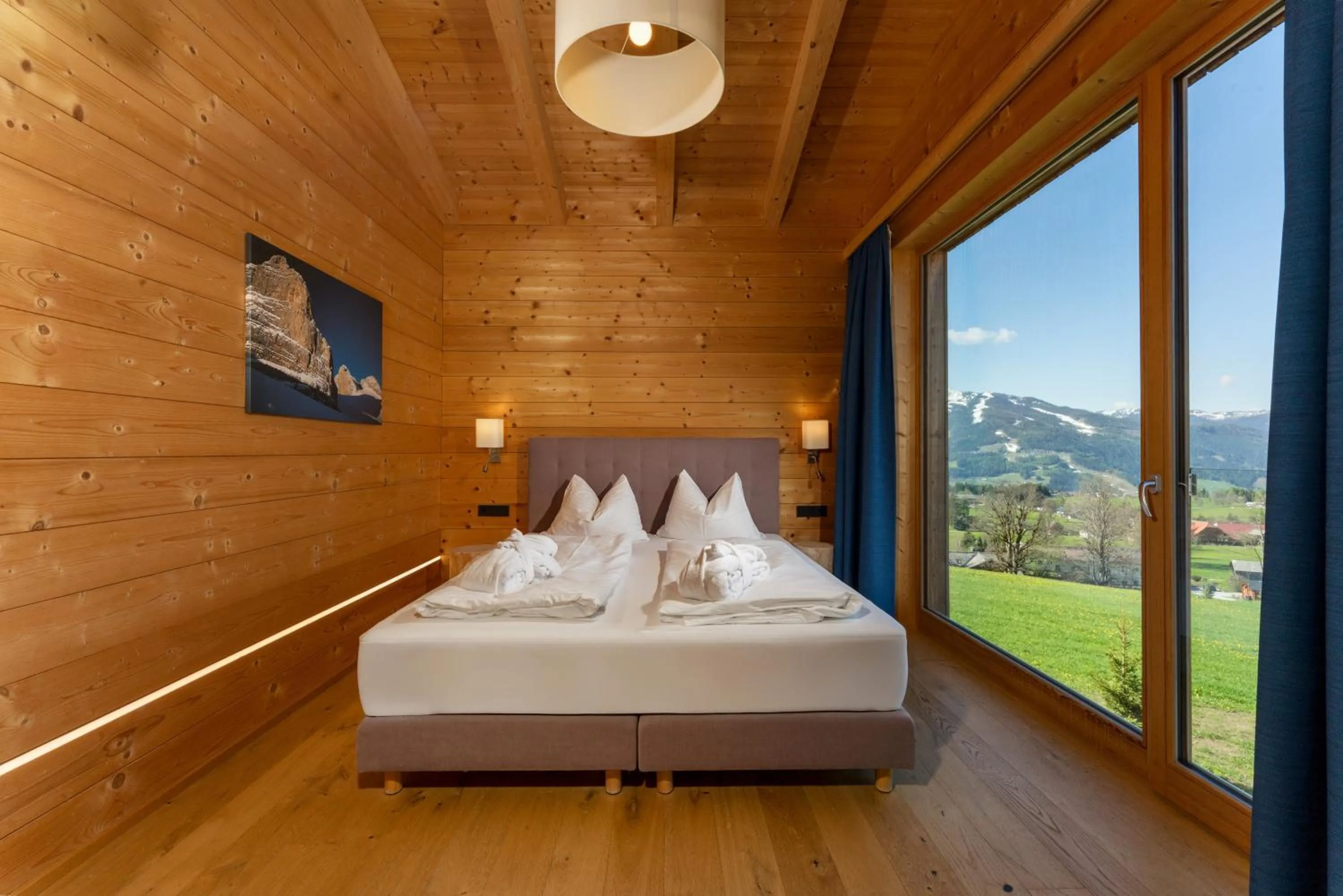 Bed in Rittis Alpin Chalets Dachstein
