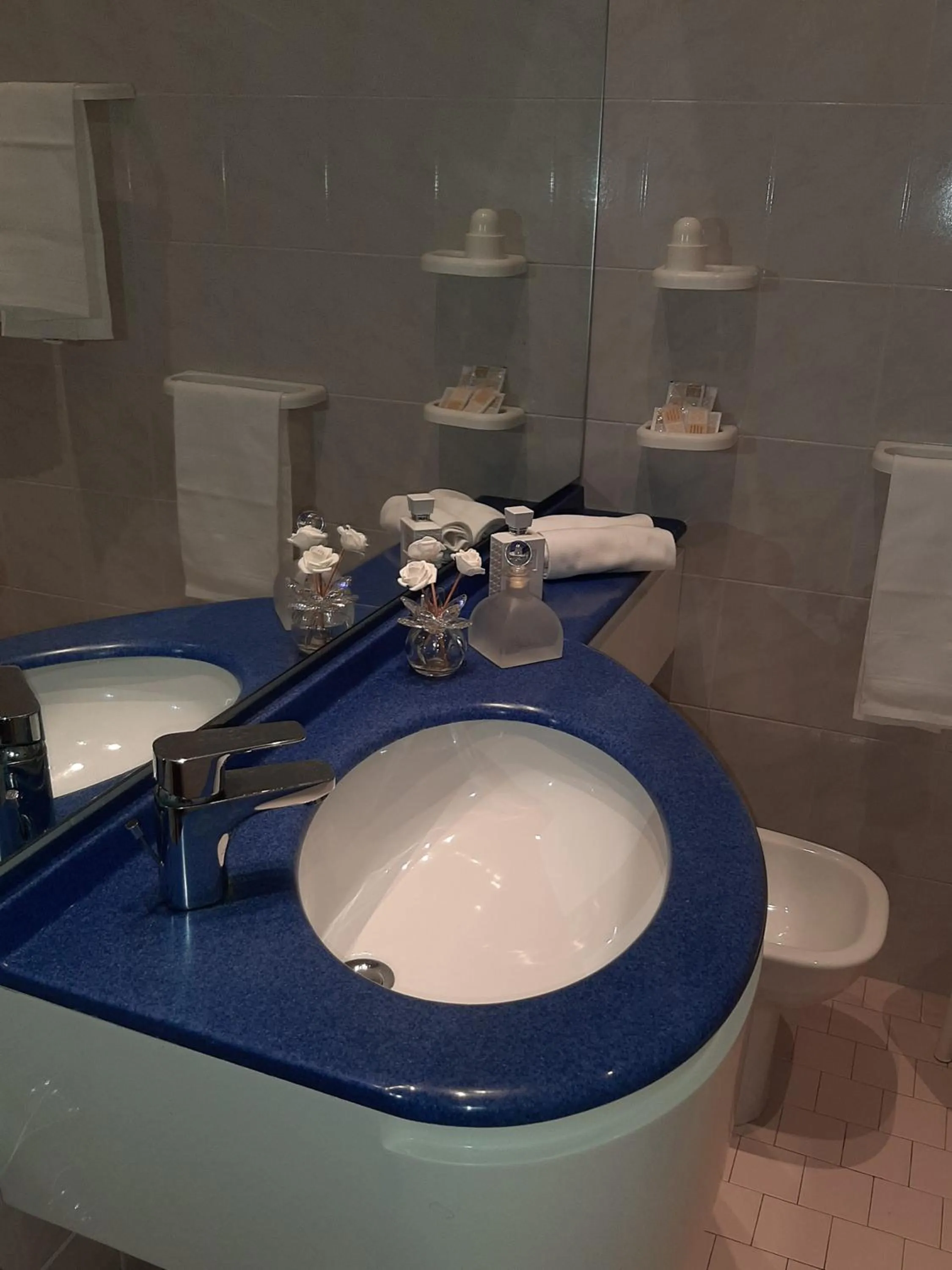 Bathroom in Hotel Cormoran