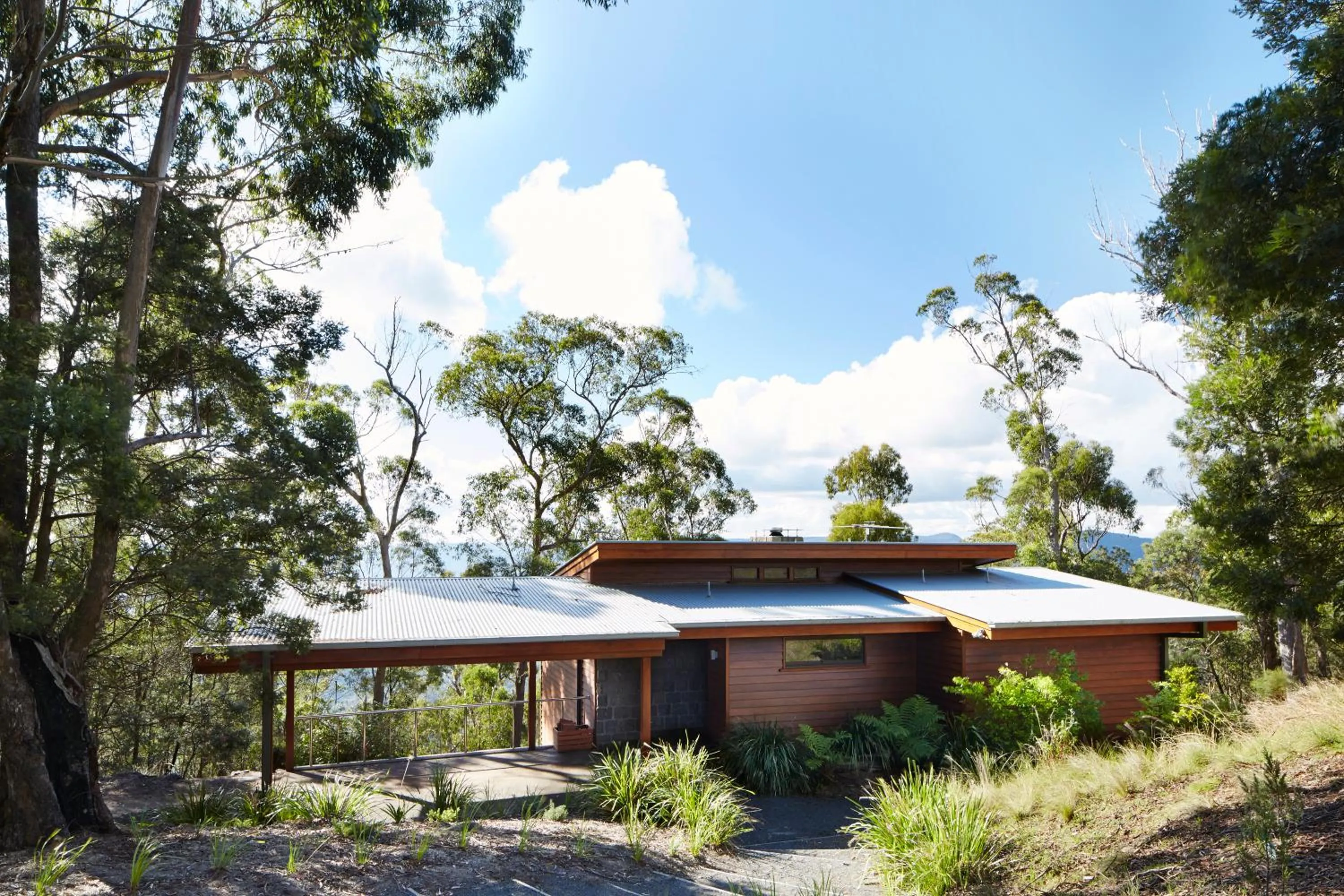 Property building in Spicers Peak Lodge
