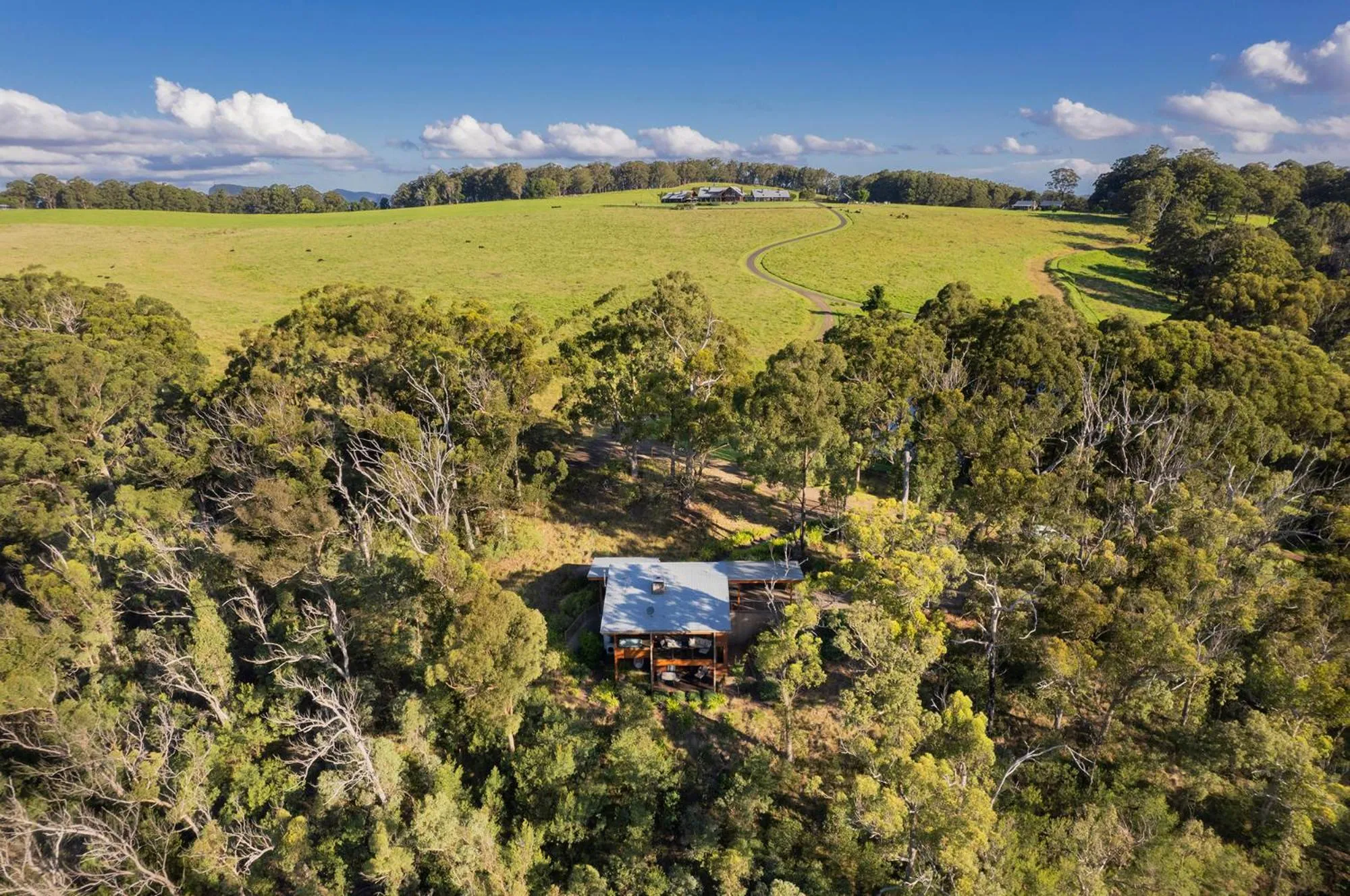 Bird's eye view in Spicers Peak Lodge