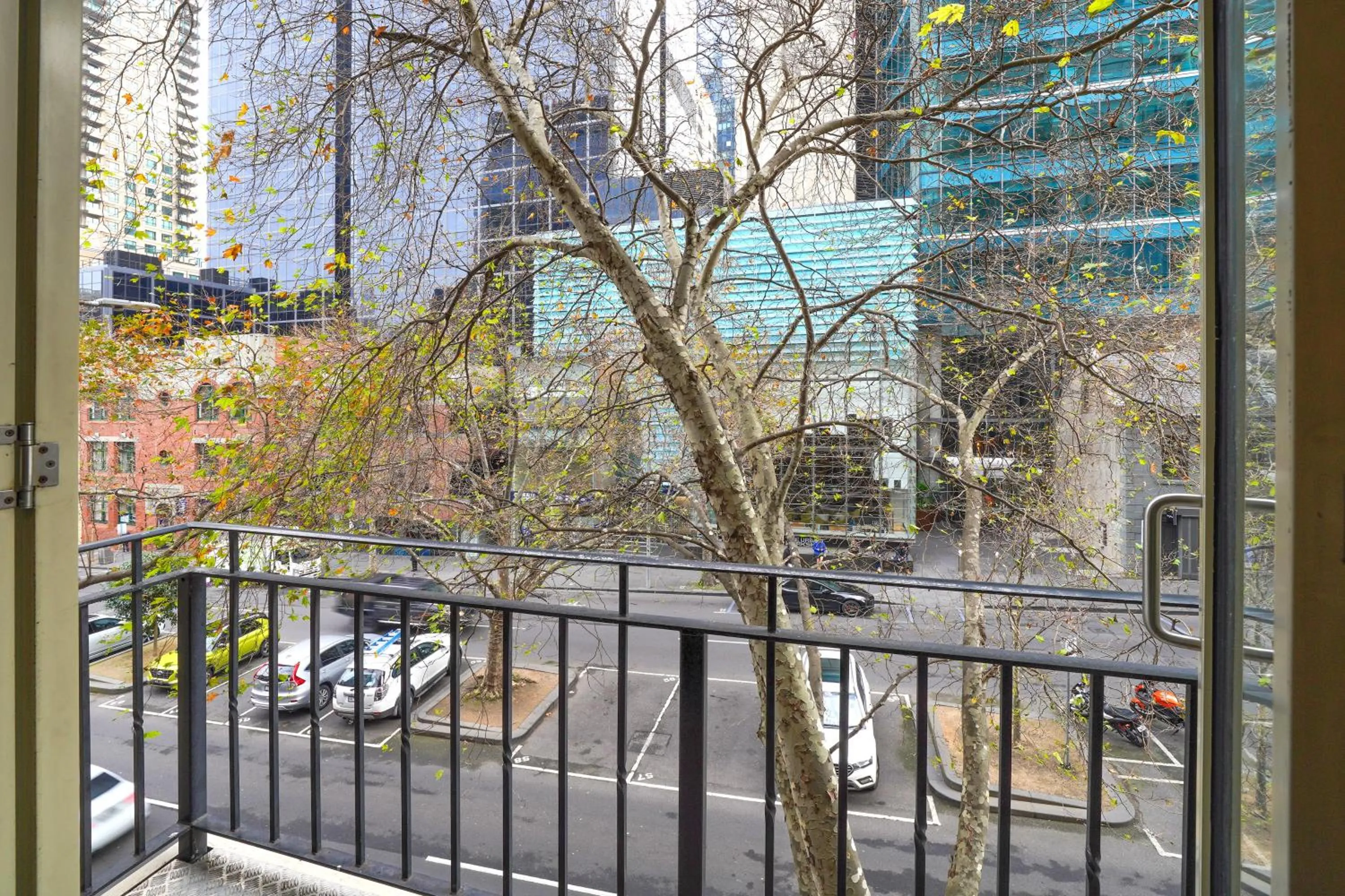 Balcony/Terrace in Comfort Apartments Melbourne Central