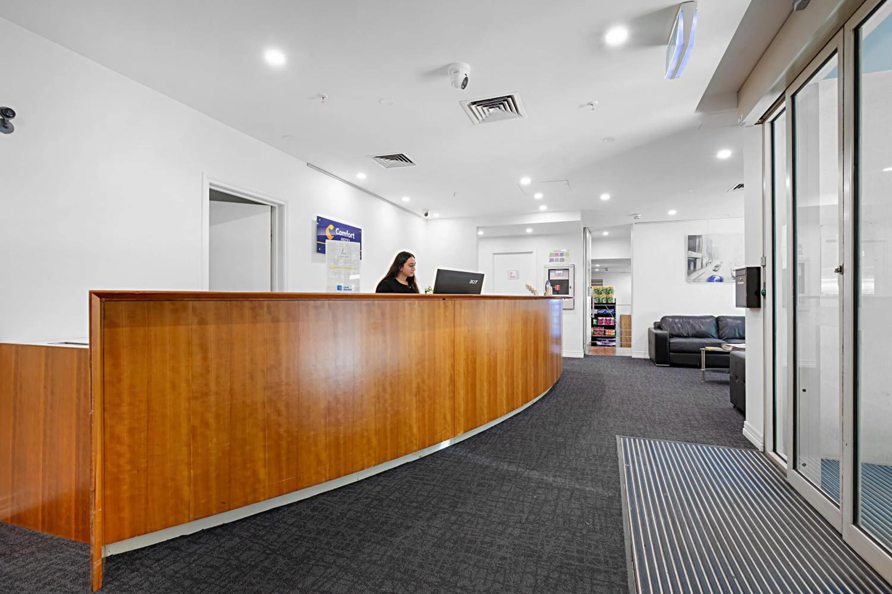Lobby or reception in Comfort Apartments Melbourne Central