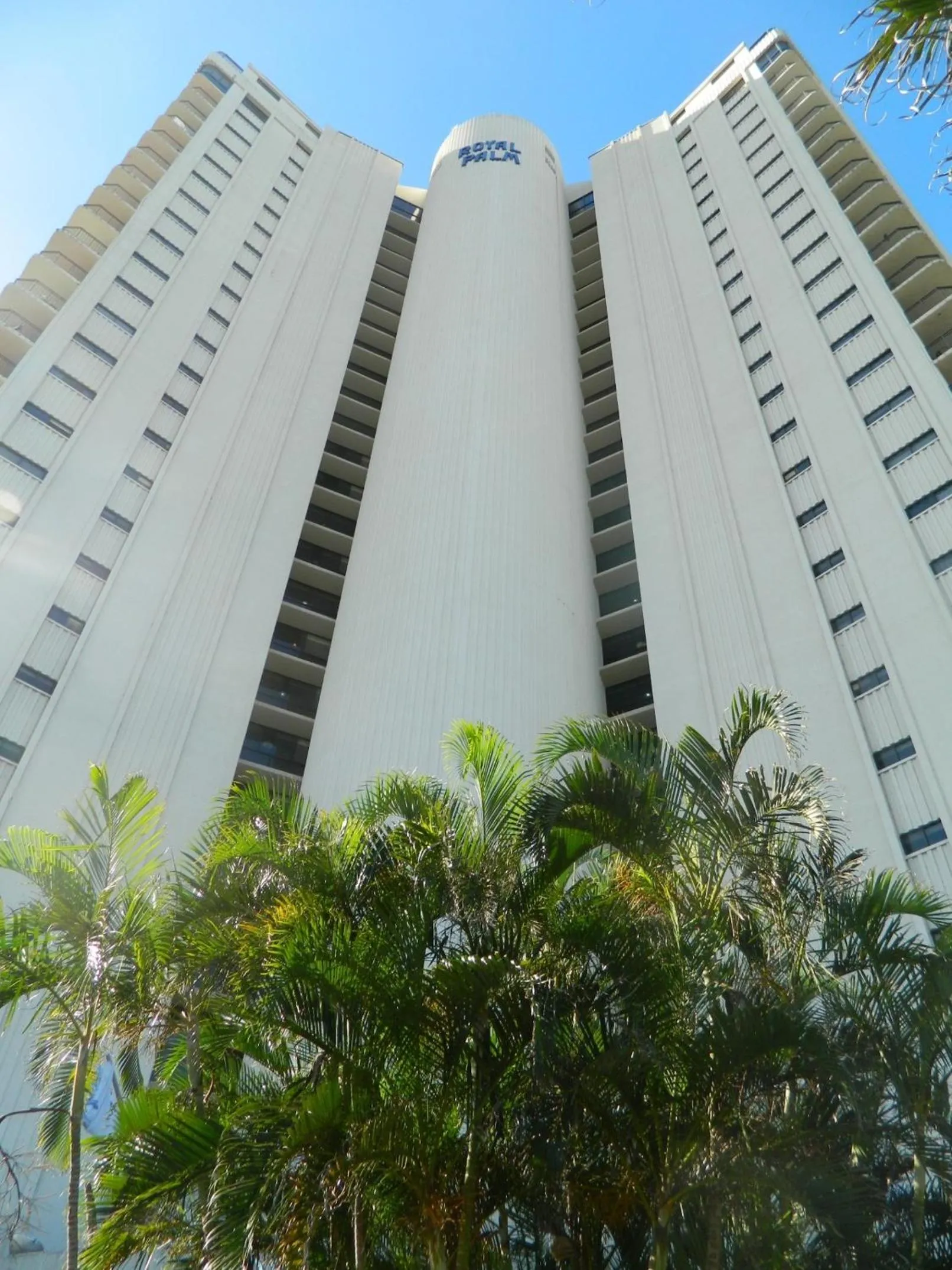 Facade/entrance in Royal Palm Resort on the Beach