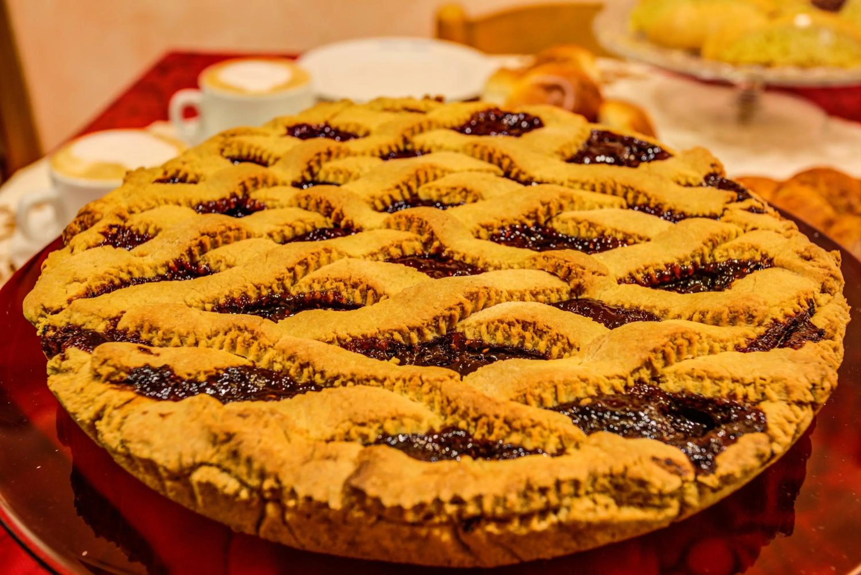 Restaurant/places to eat in Hotel Smile