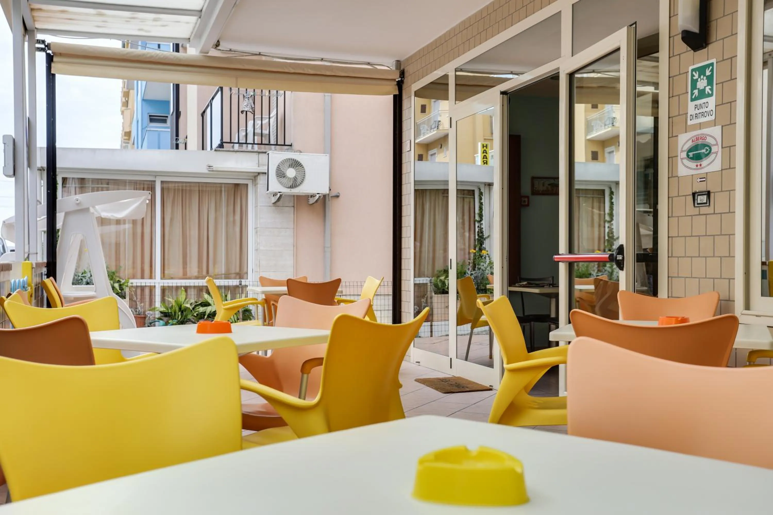 Patio in Hotel Smile