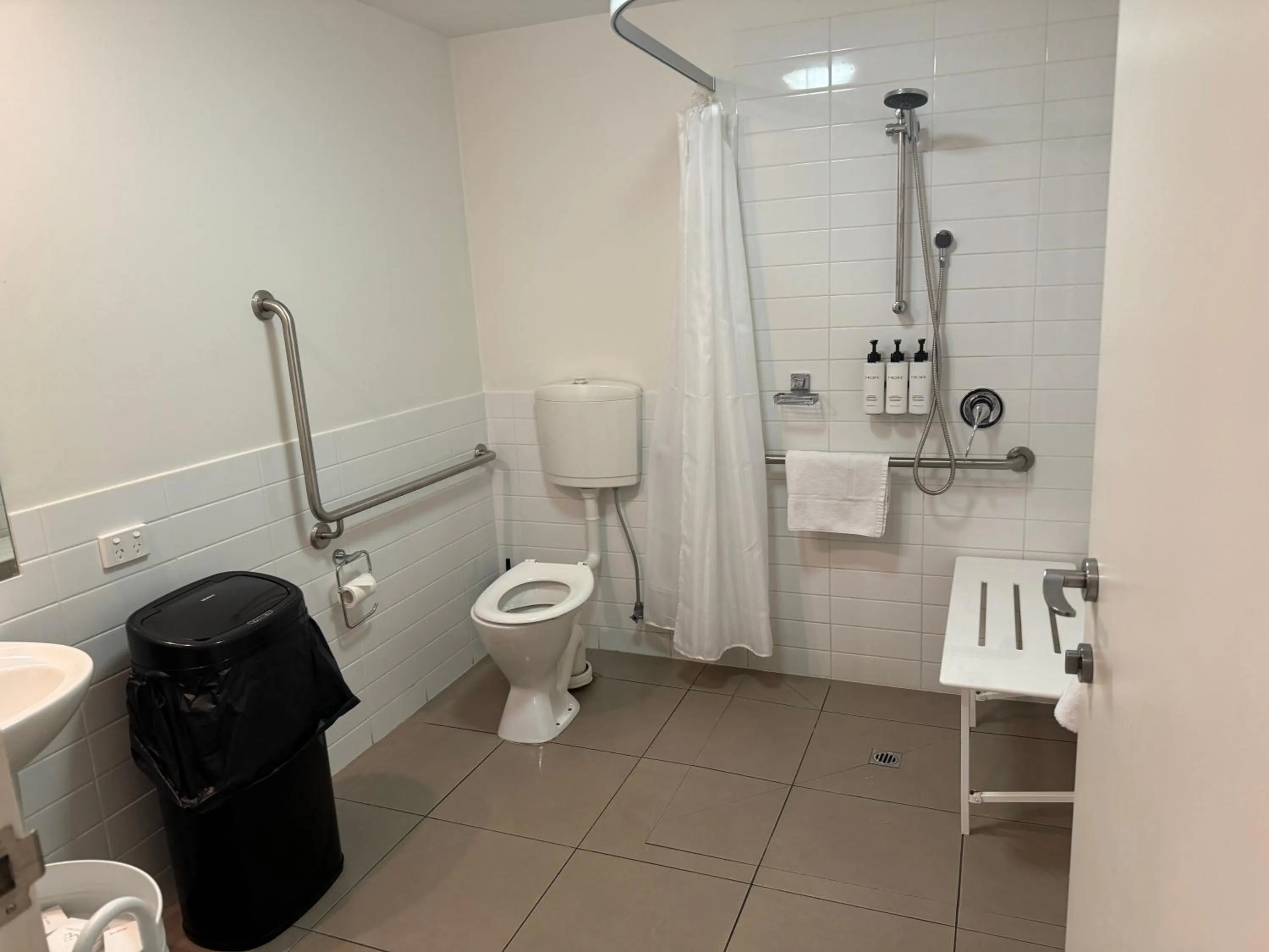 Bathroom in Quest Shepparton