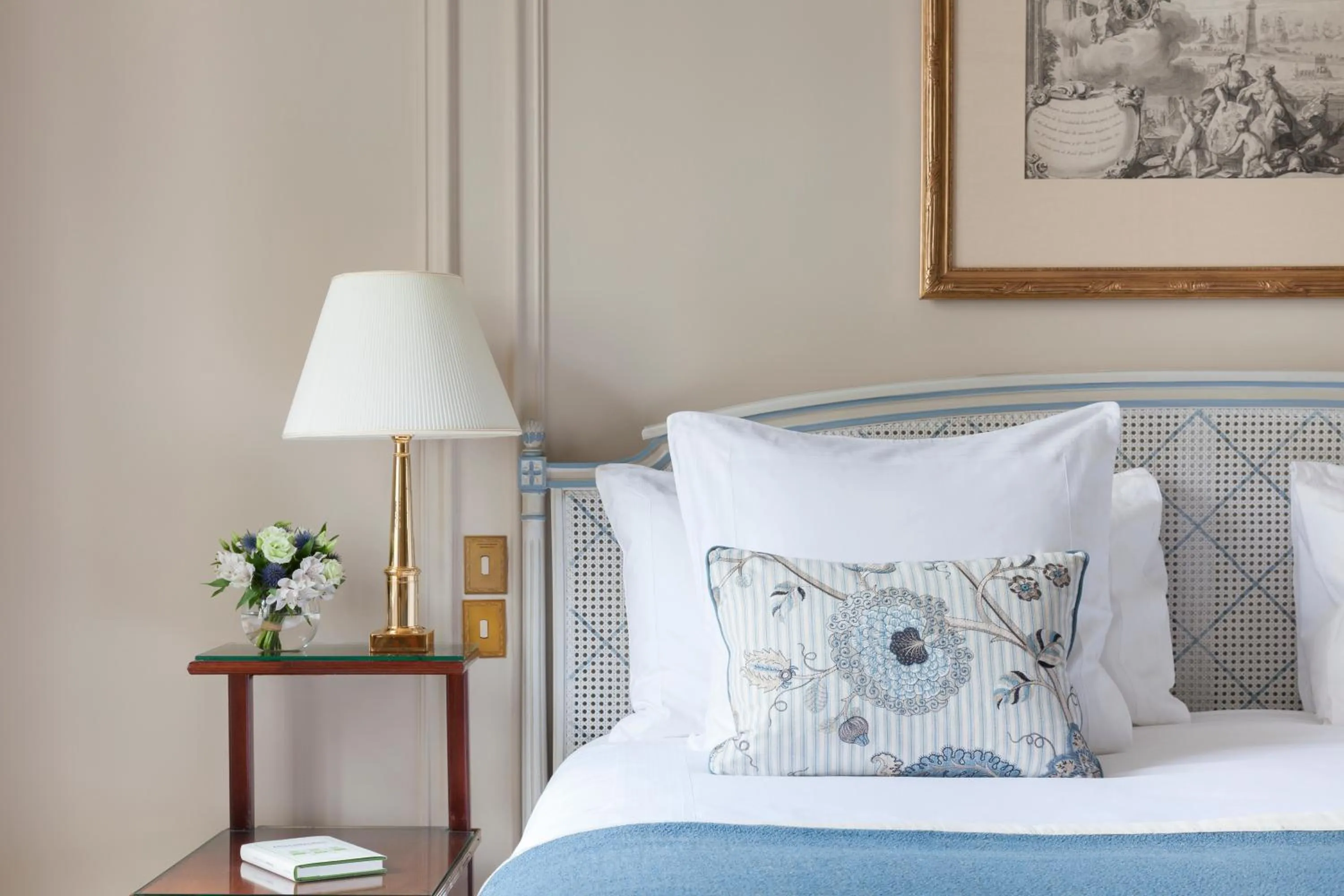 Bed in Le Bristol Paris, Oetker Hotels