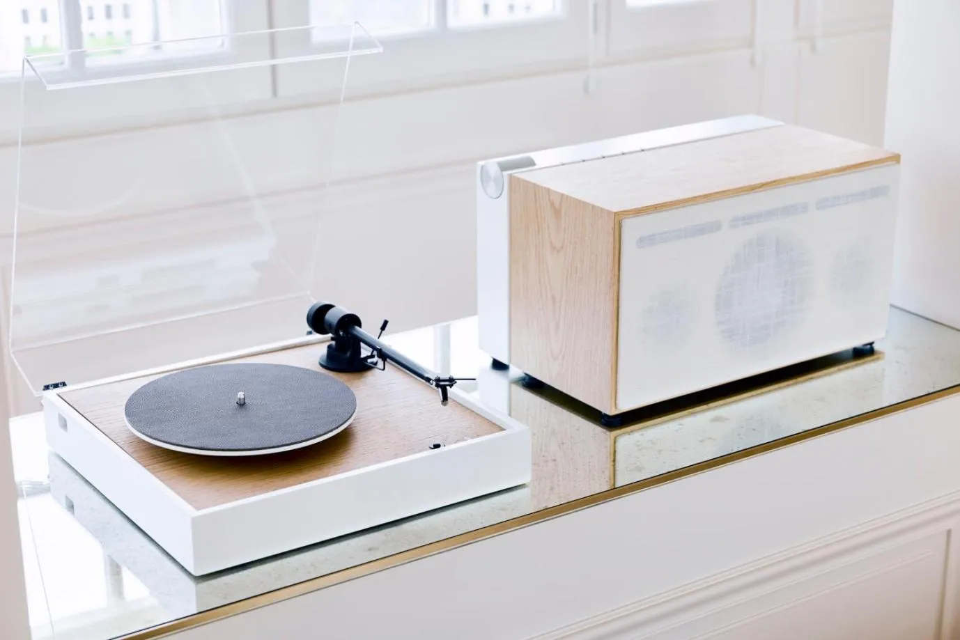 Living room in Le Bristol Paris, Oetker Hotels