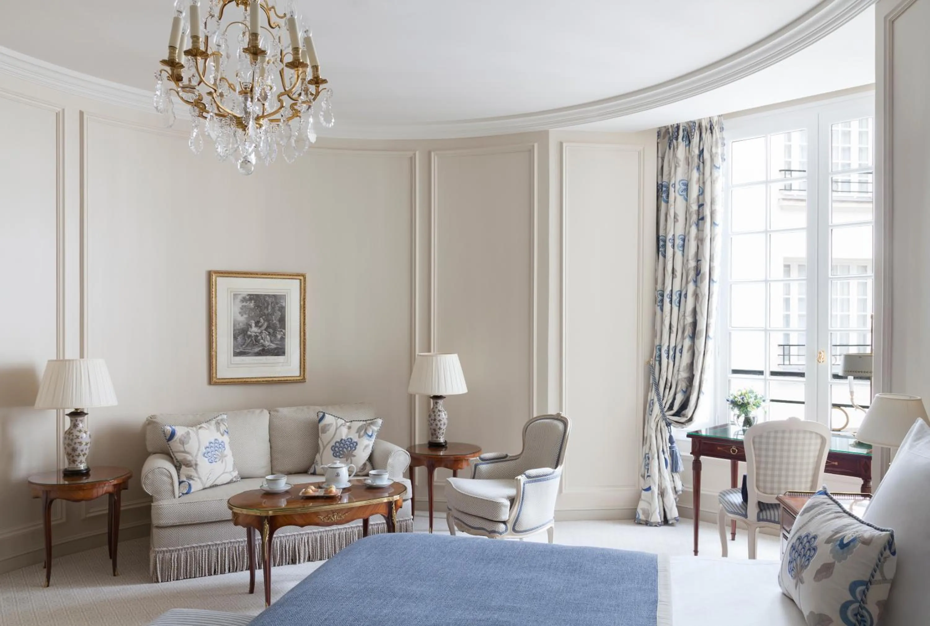 Seating area, Bed in Le Bristol Paris, Oetker Hotels