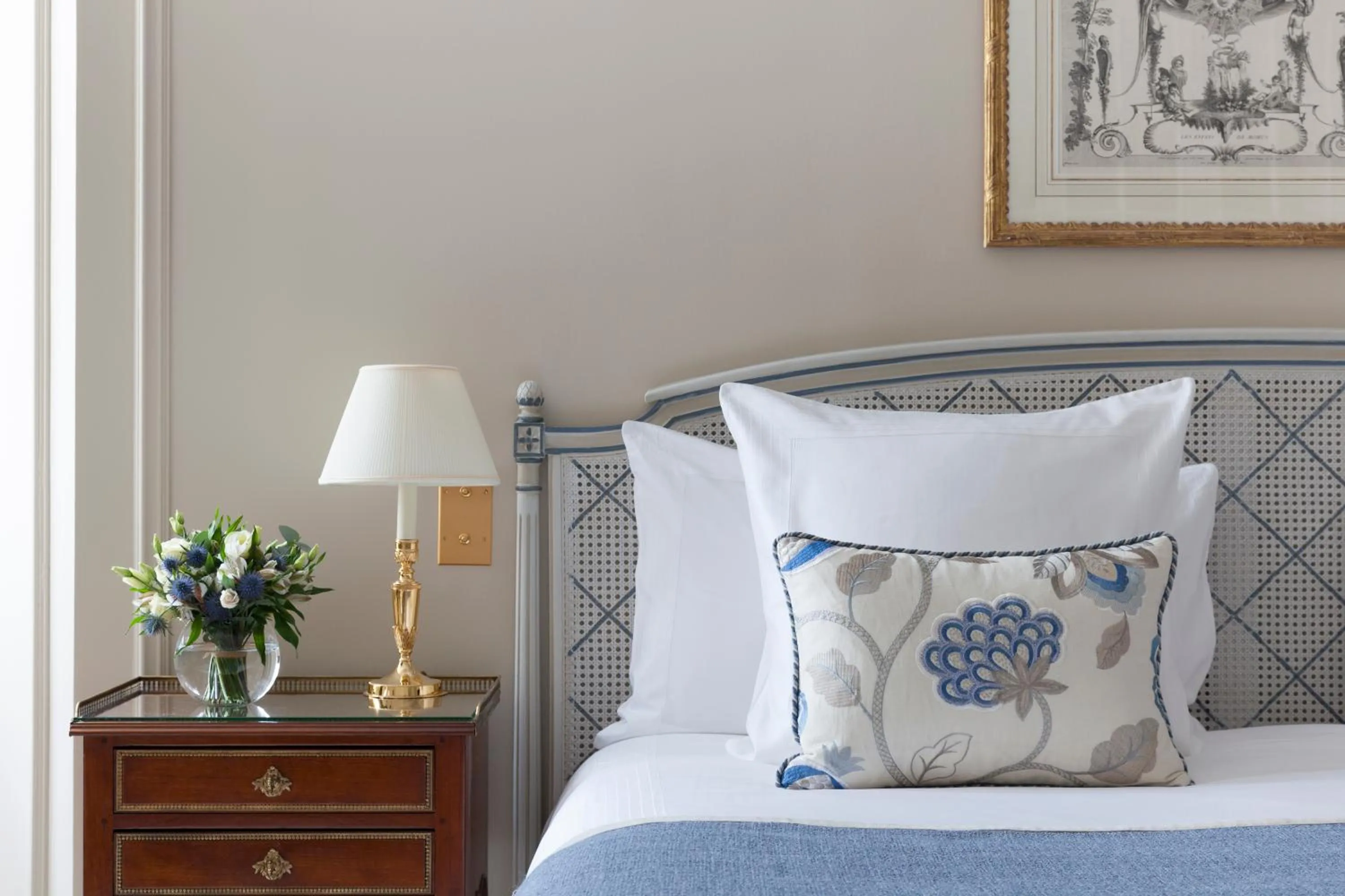 Bedroom, Bed in Le Bristol Paris, Oetker Hotels