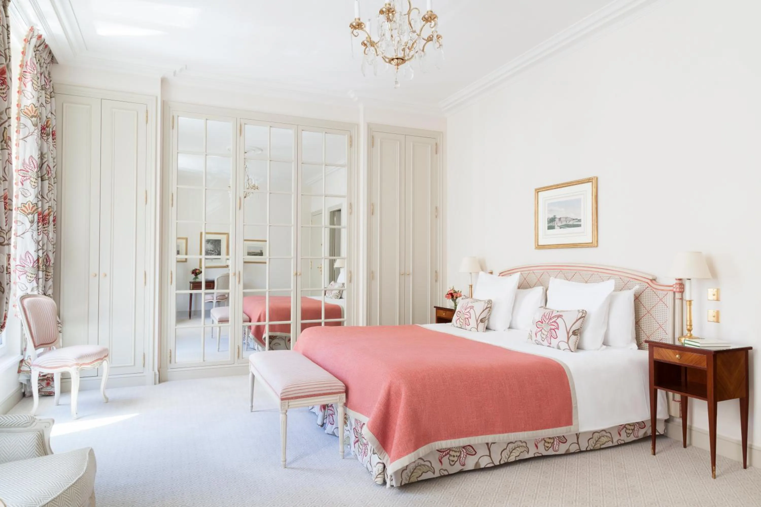 Bedroom, Bed in Le Bristol Paris, Oetker Hotels