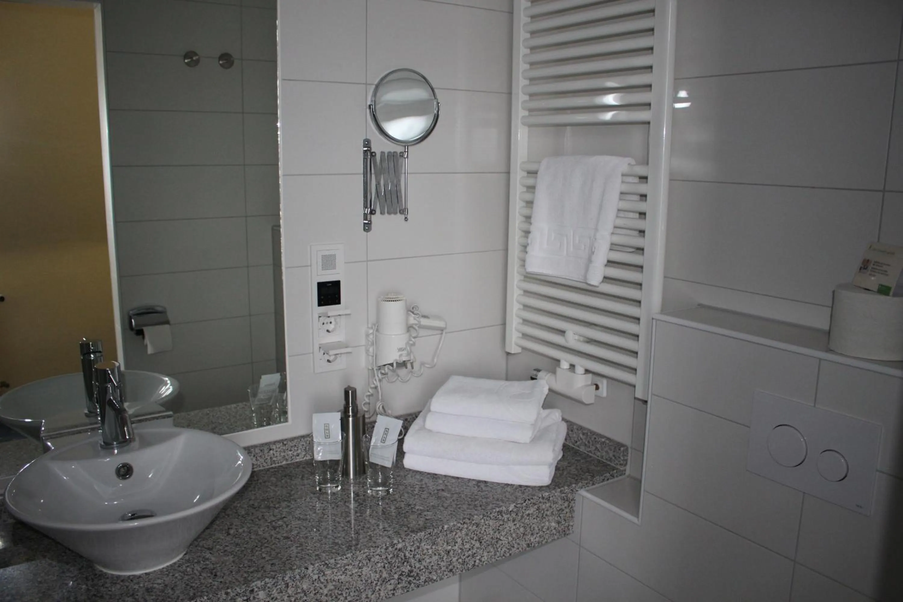 Bathroom in Bed & Breakfast Hotel Müllerhof