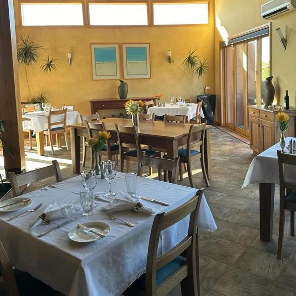 Restaurant/places to eat in Meringa Springs