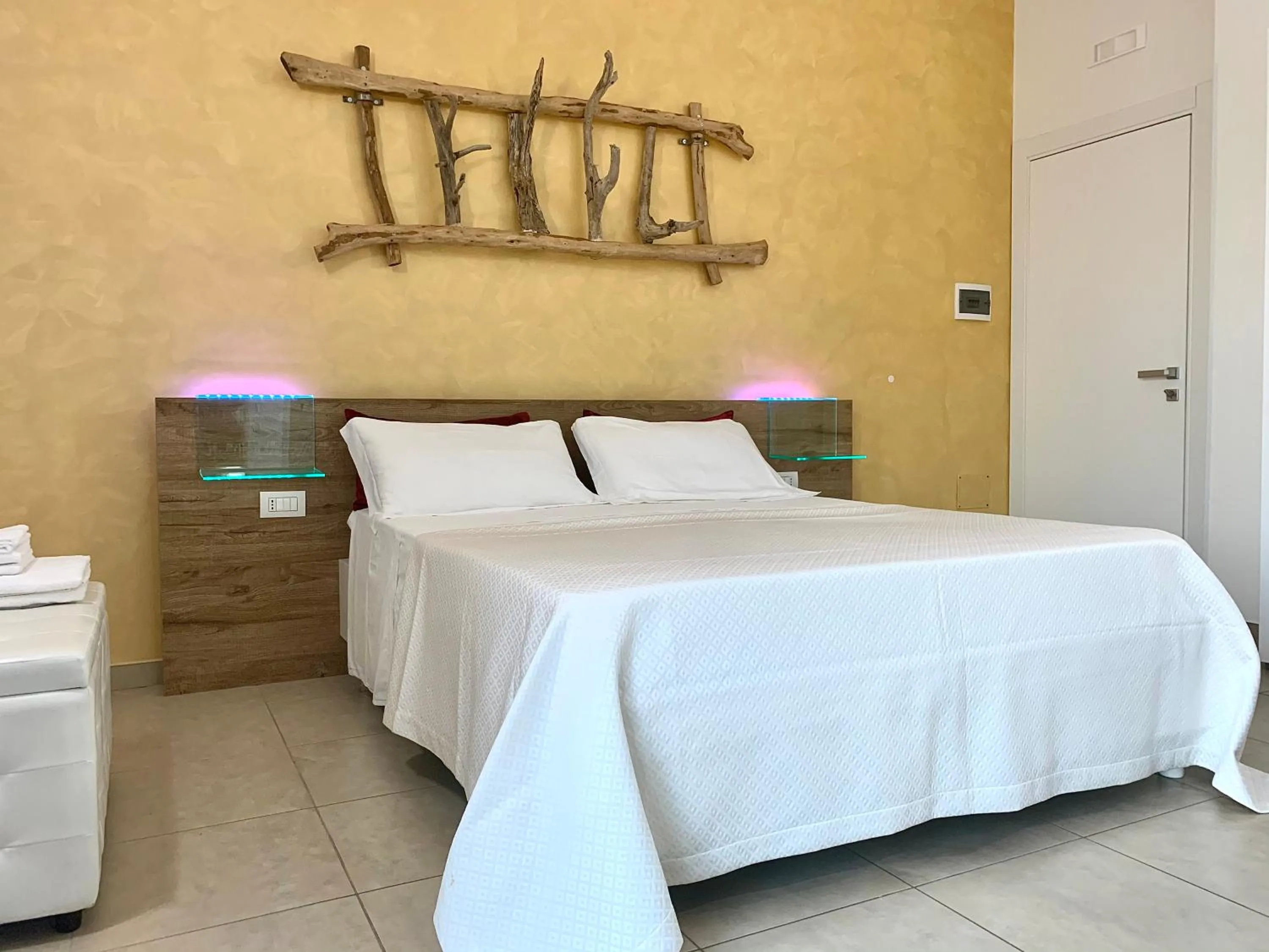 View (from property/room), Bed in Palazzo Greco B&B