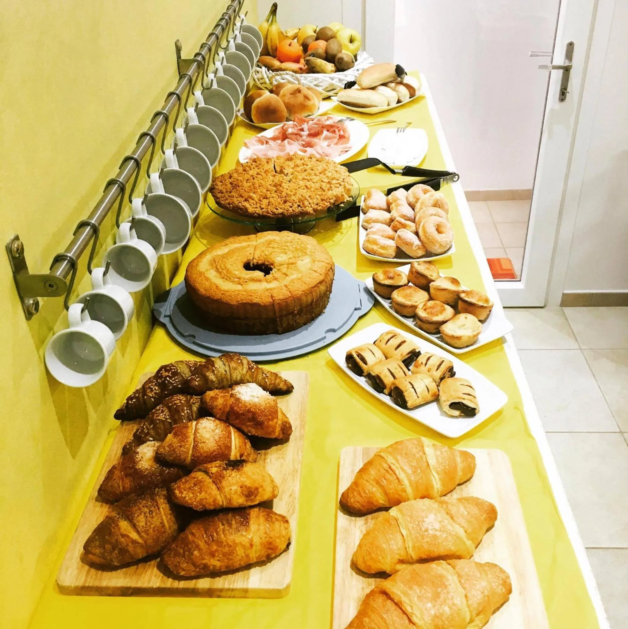 Buffet breakfast in Palazzo Greco B&B