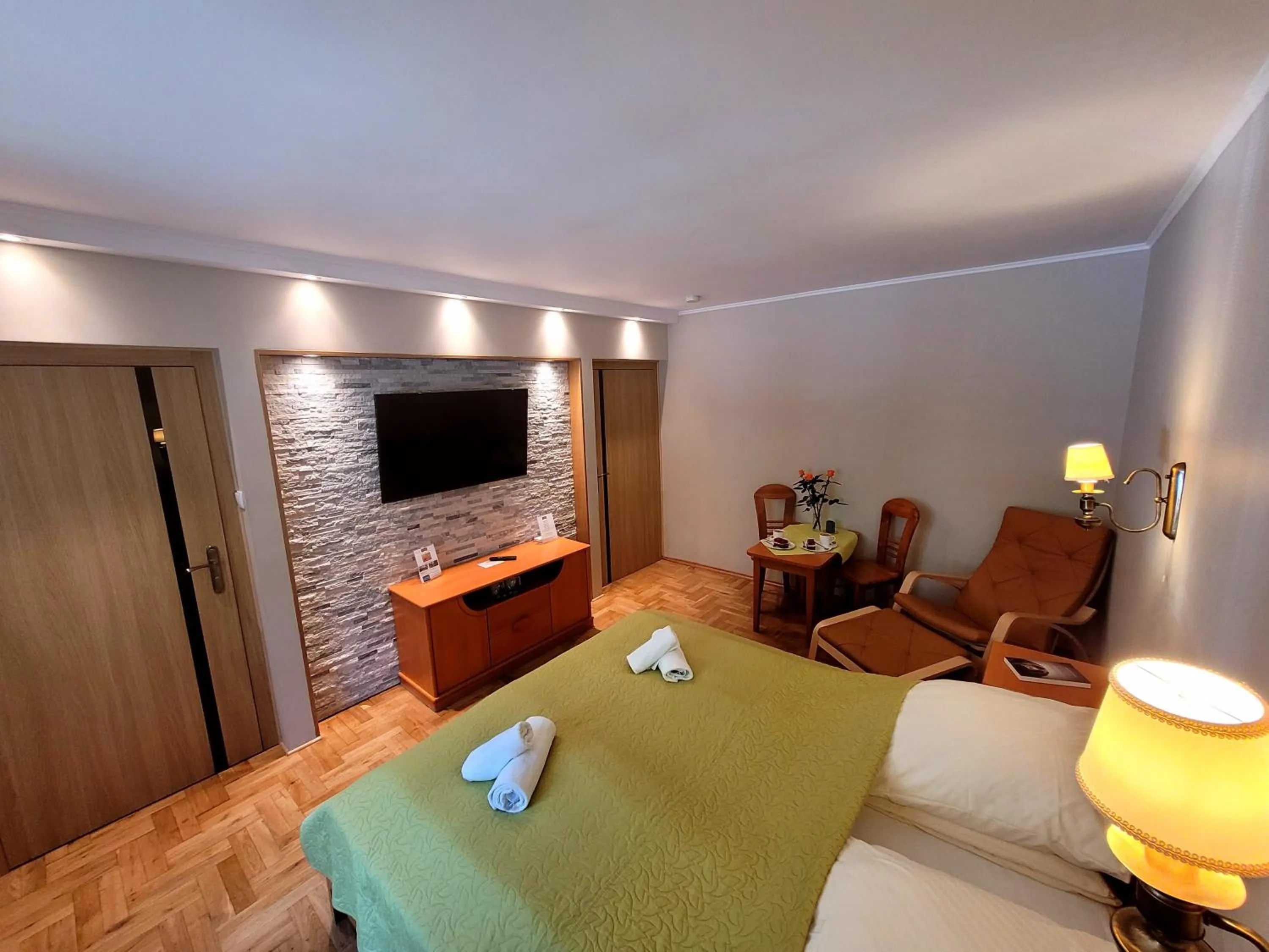 Bed in Rezydencja Leśny Dwór