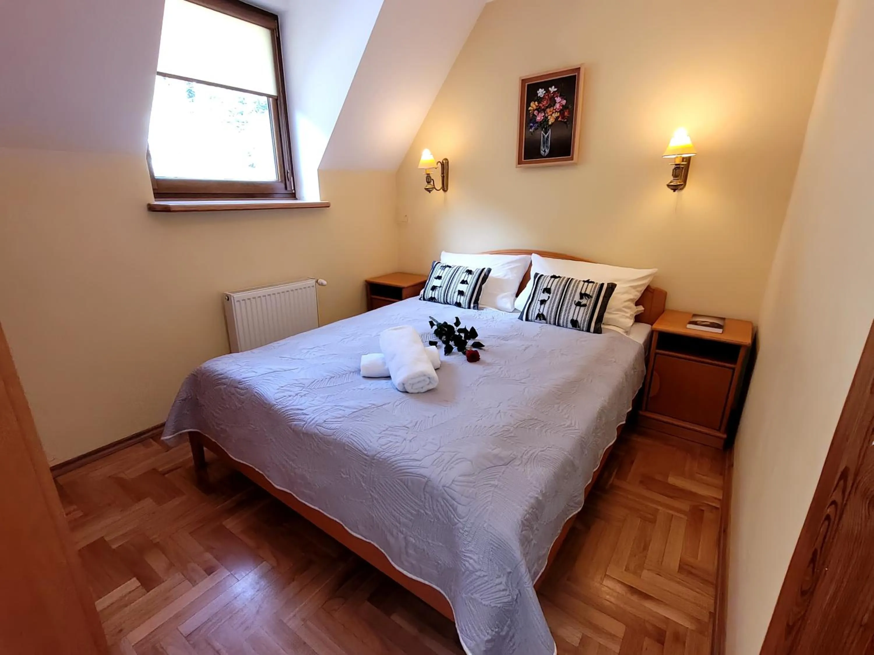 Bed in Rezydencja Leśny Dwór