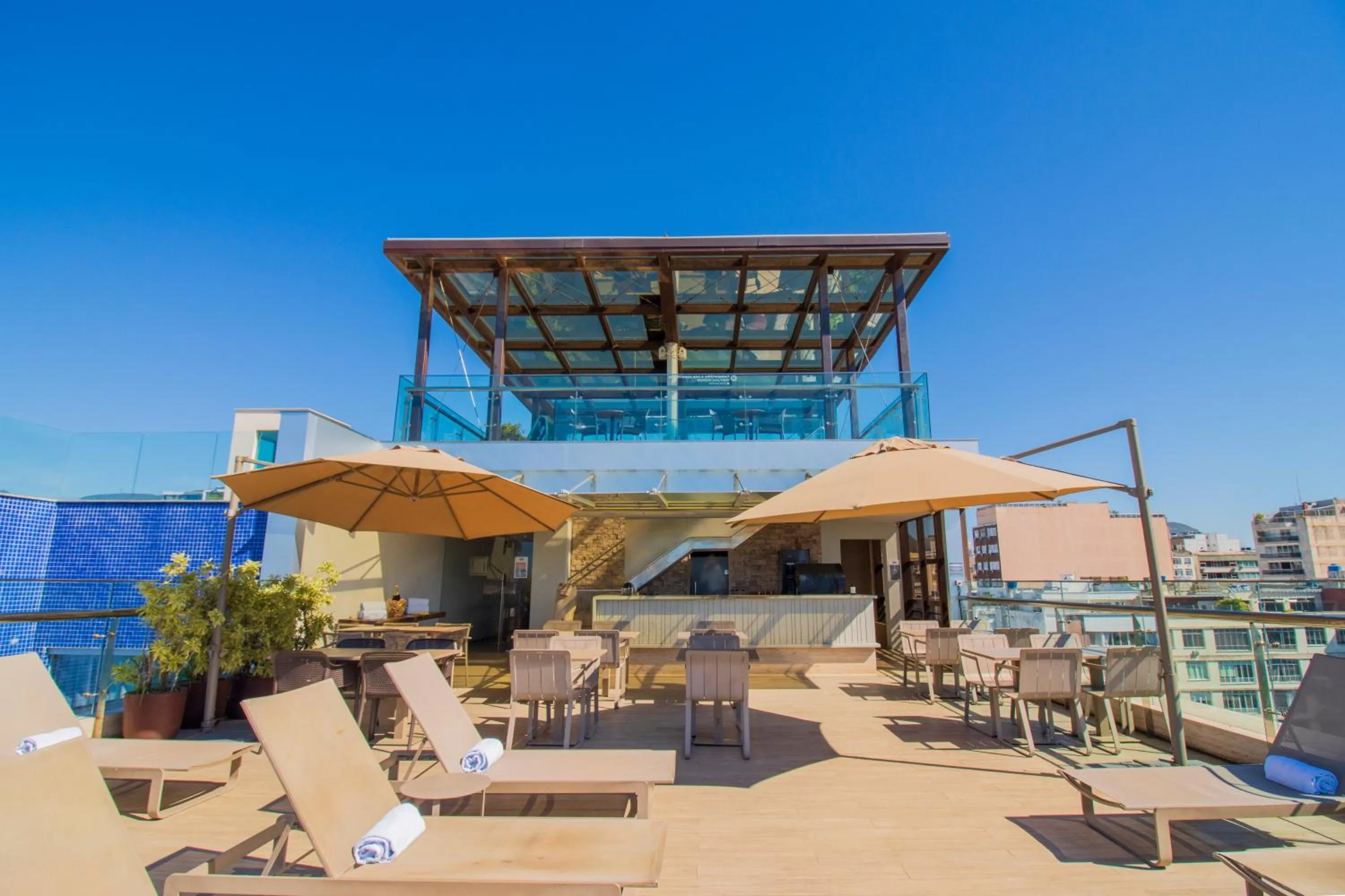 Swimming pool in Arena Ipanema Hotel