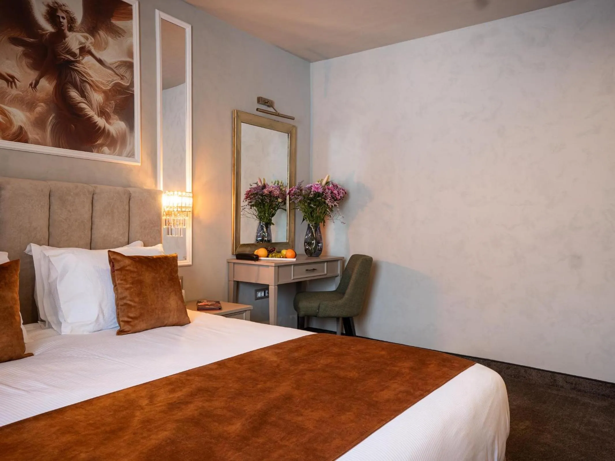 Bed in Premier Luxury Mountain Resort