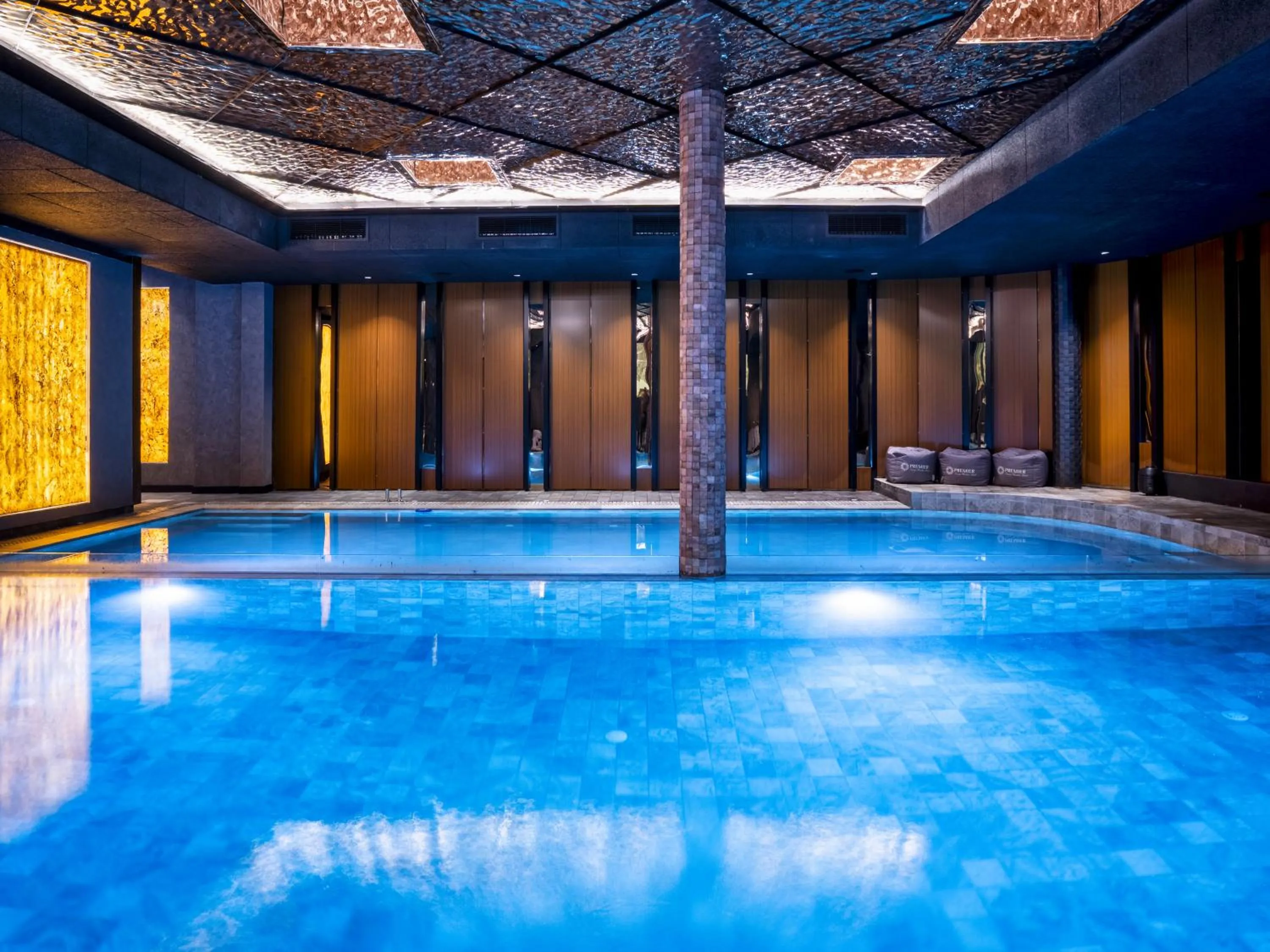 Premier Luxury Mountain Resort